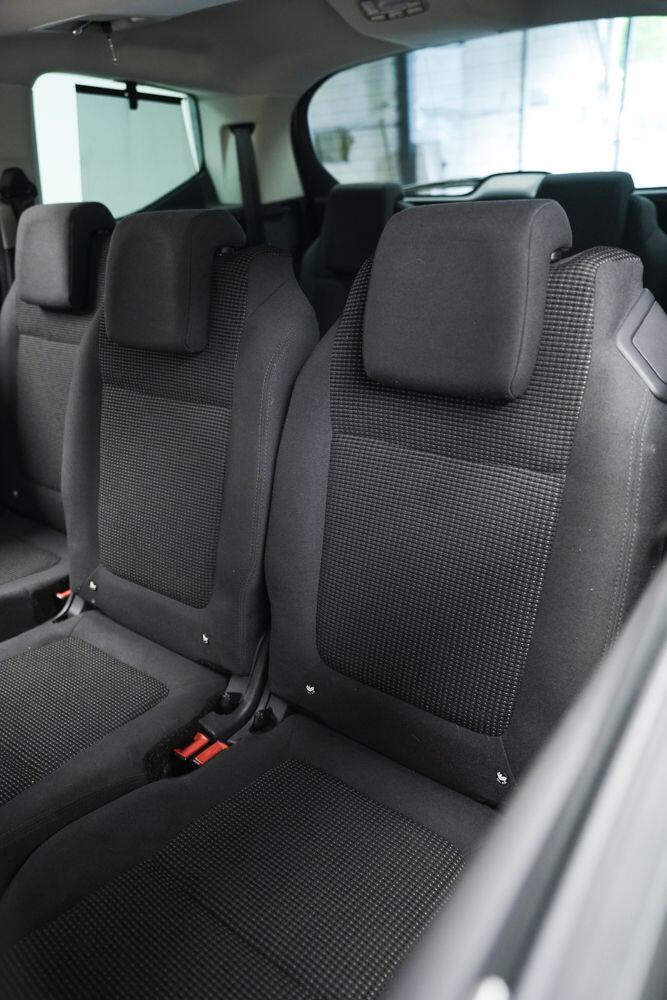 Peugeot 5008 view 13
