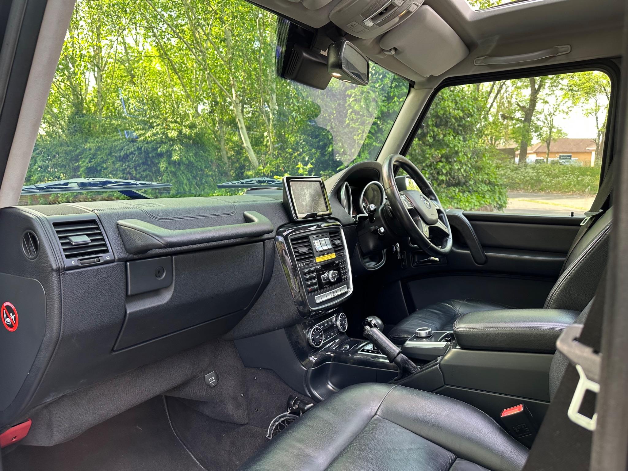 Mercedes-Benz G-Class view 21