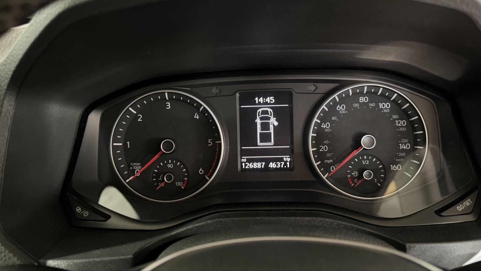 Volkswagen Amarok view 13