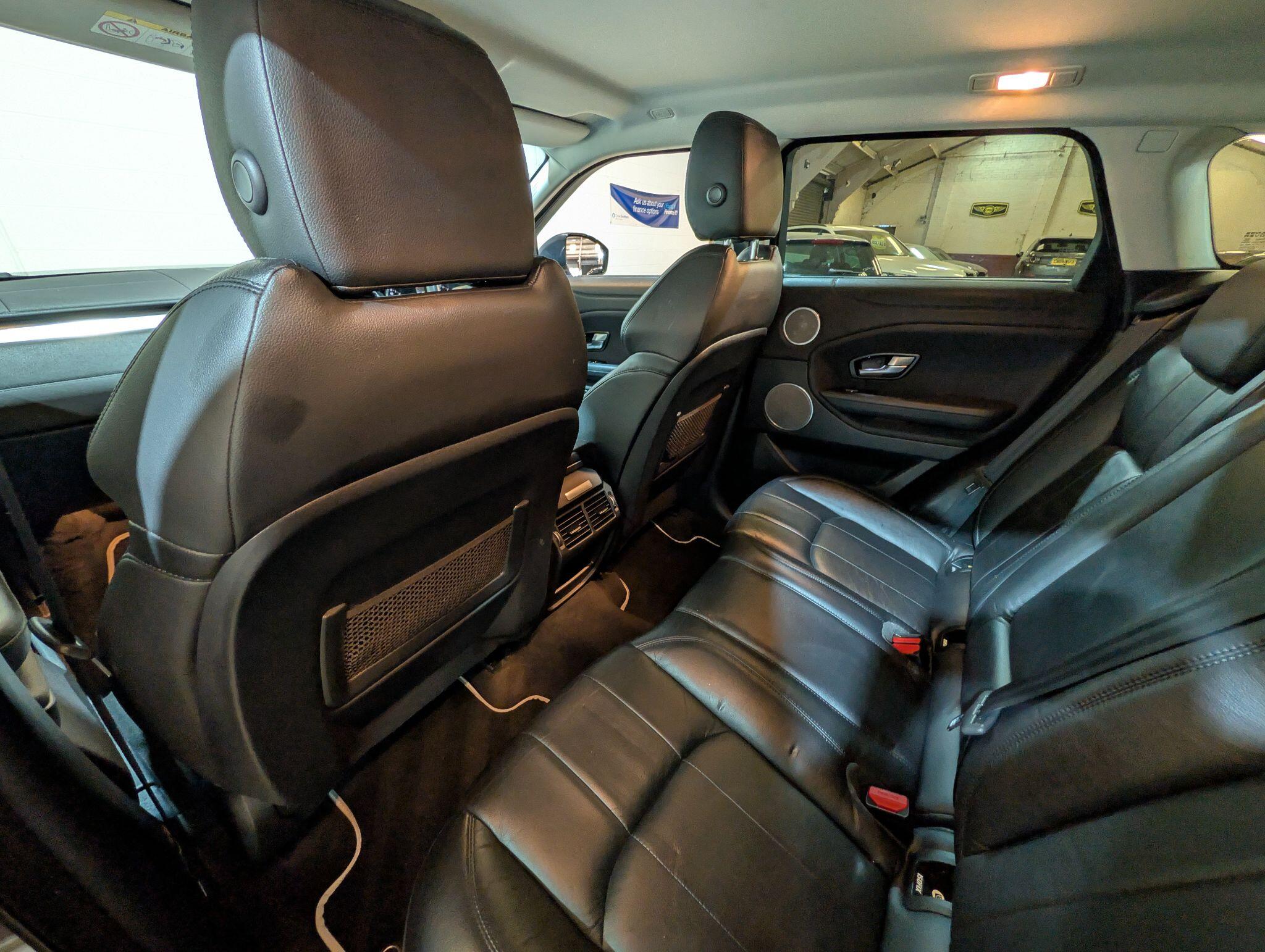Land Rover Range Rover Evoque view 56