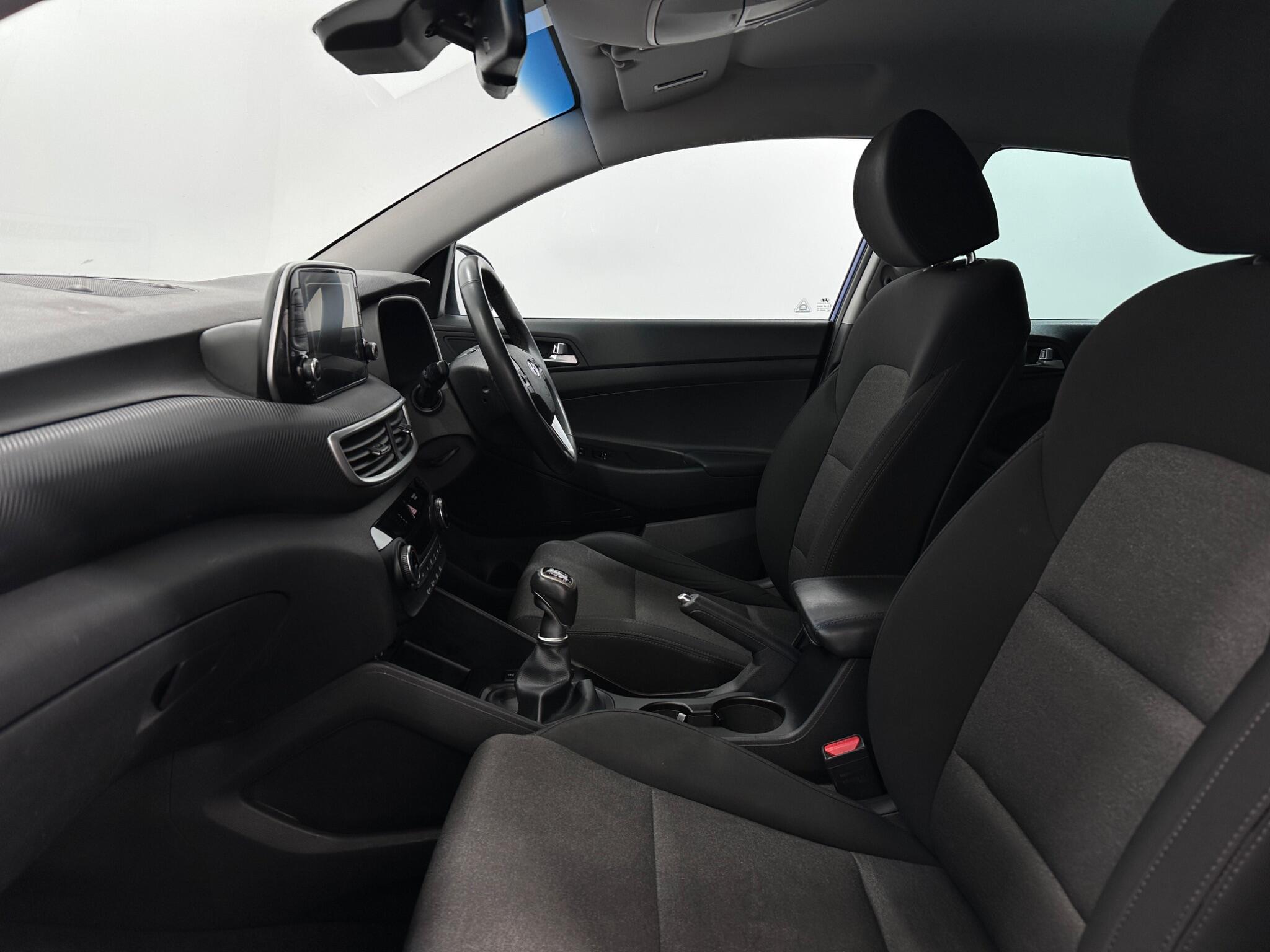 Hyundai Tucson view 35