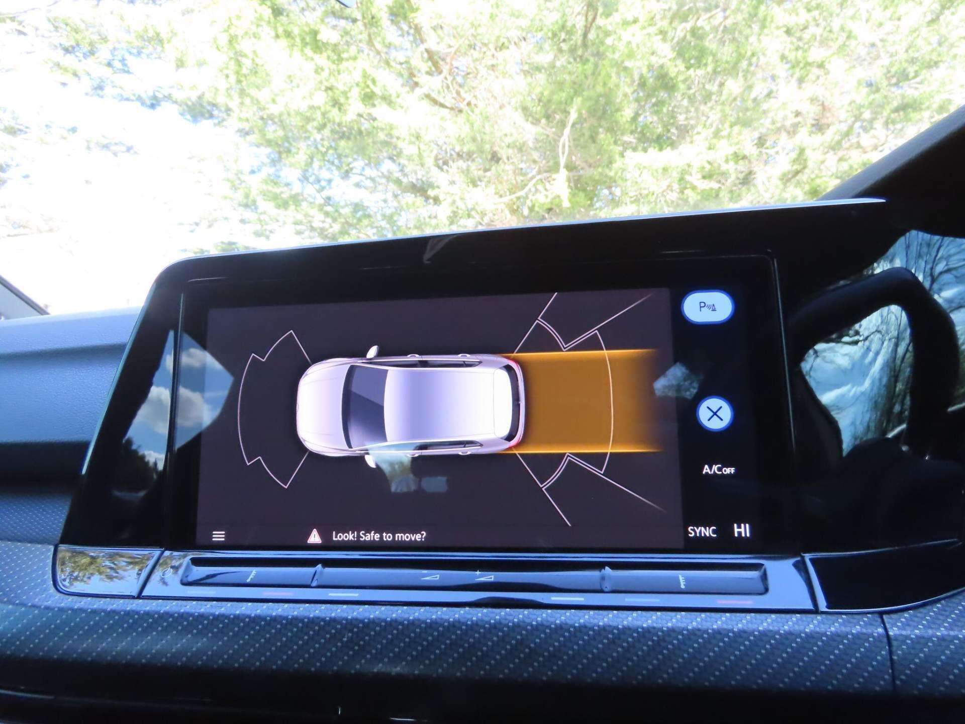 Volkswagen Golf view 12