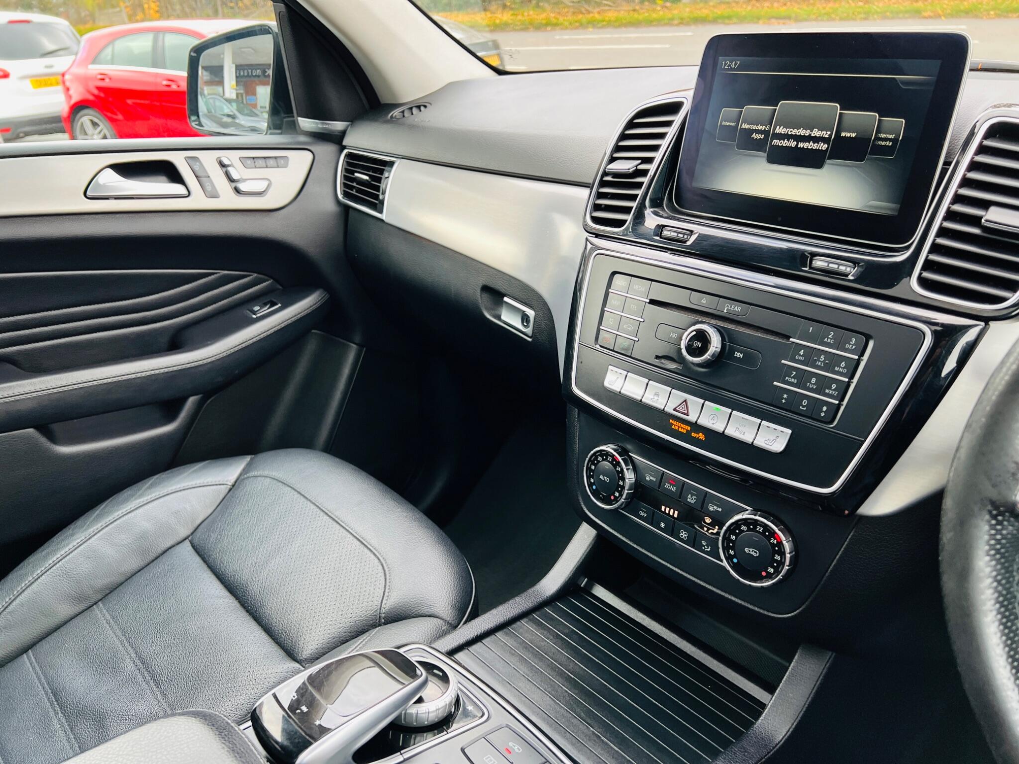 2017 Mercedes-Benz GLE image 15