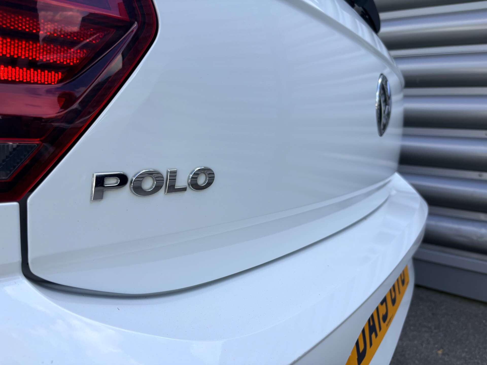 Volkswagen Polo view 40