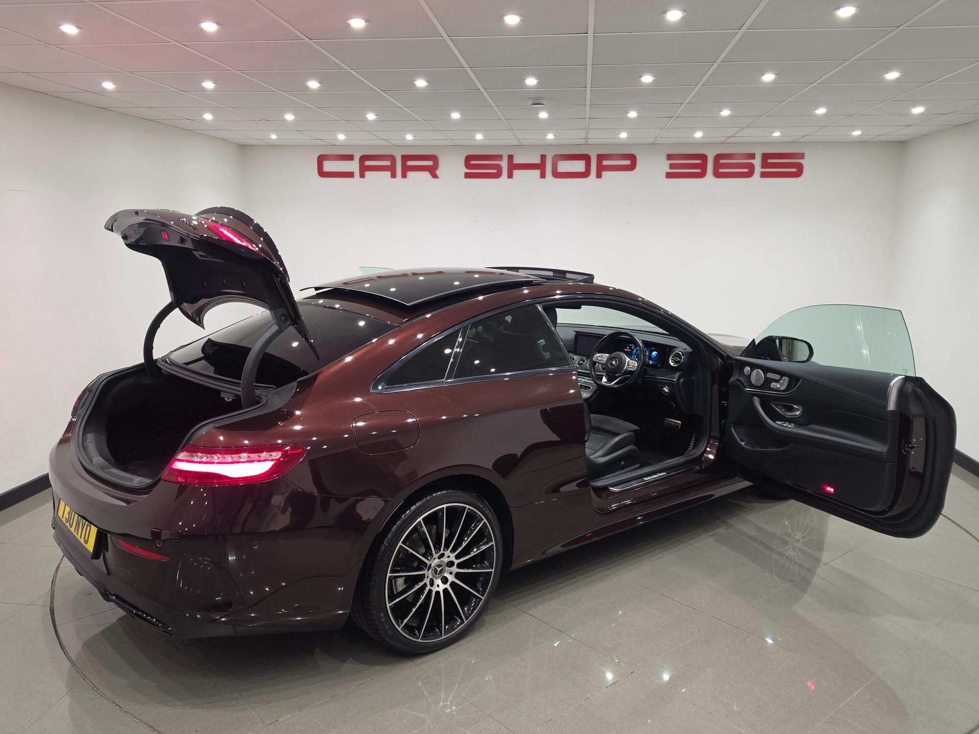 Mercedes-Benz E-Class view 53