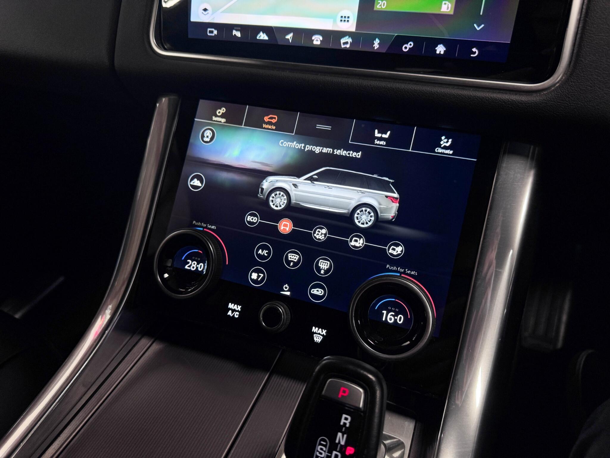 Land Rover Range Rover Sport view 35