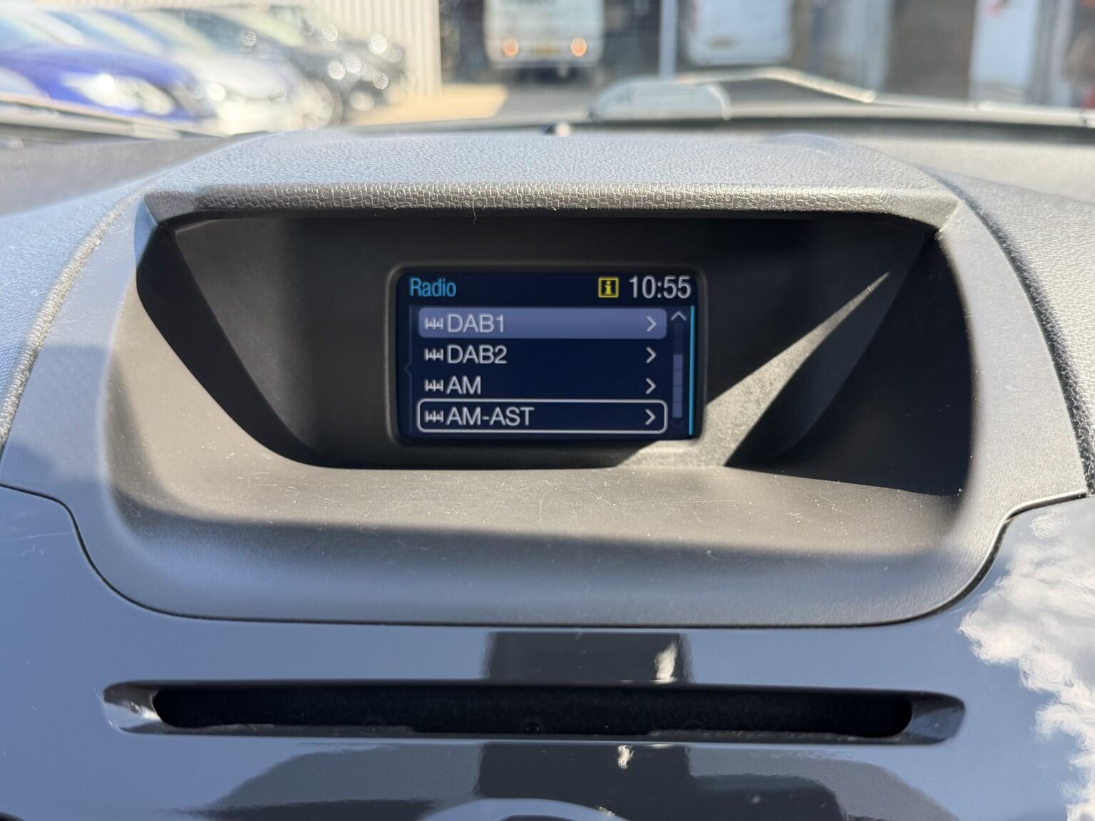 Ford Ecosport view 34
