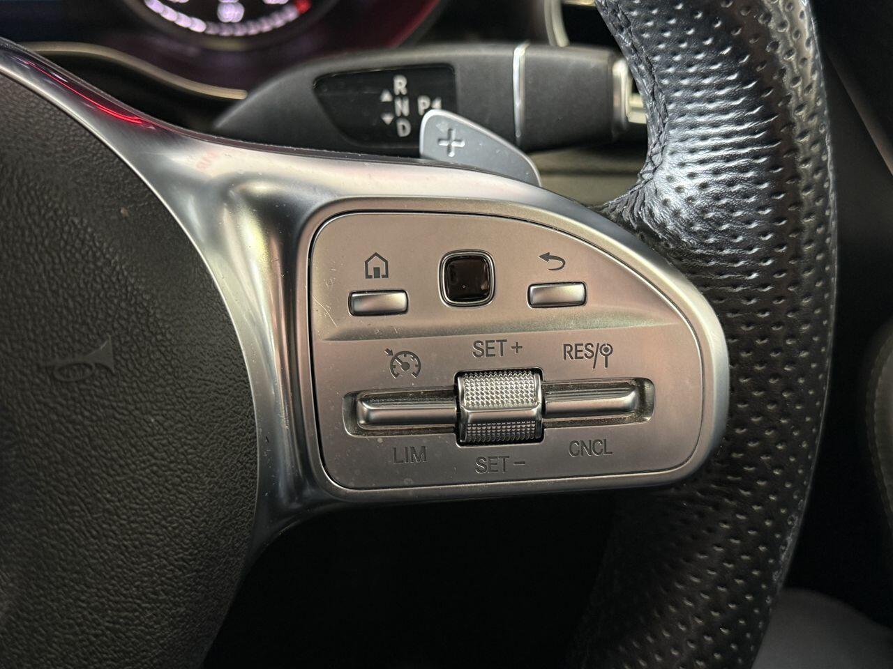 Mercedes-Benz GLC view 40