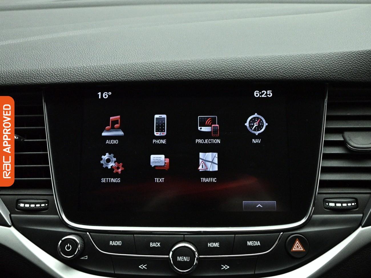 Vauxhall Astra view 19
