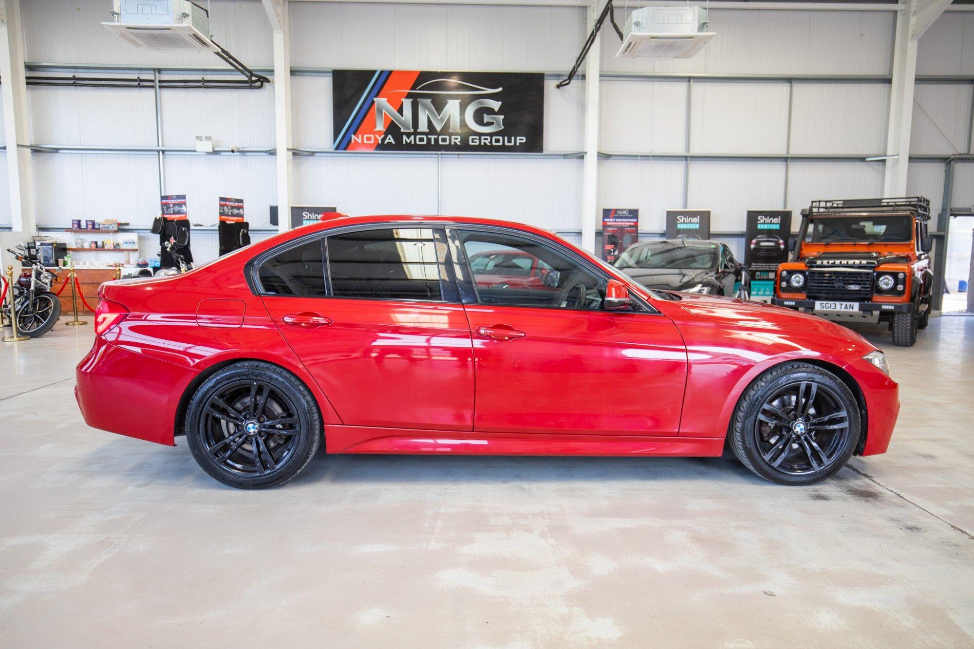 BMW 3 Series view 28