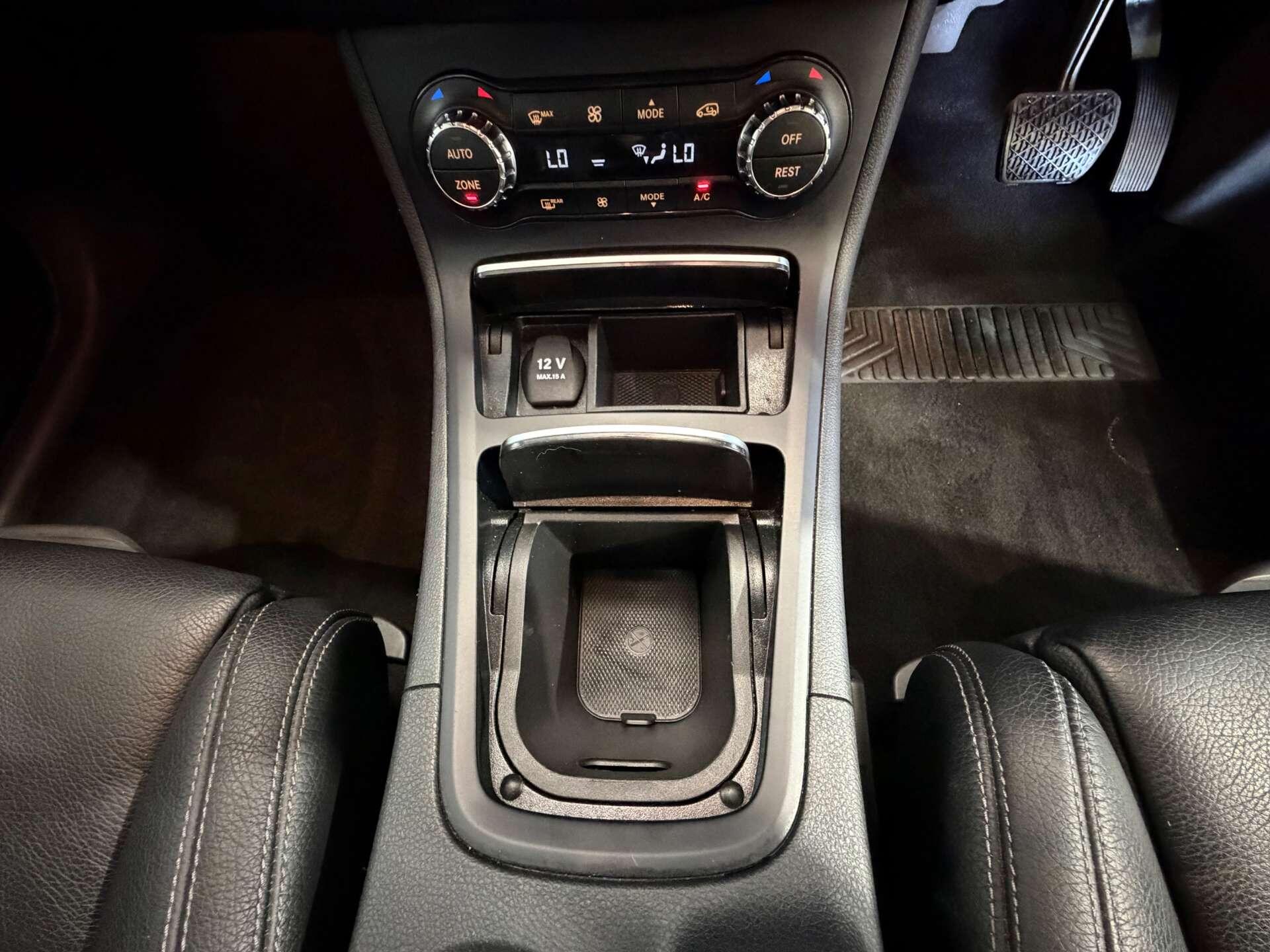 Mercedes-Benz B-Class view 36