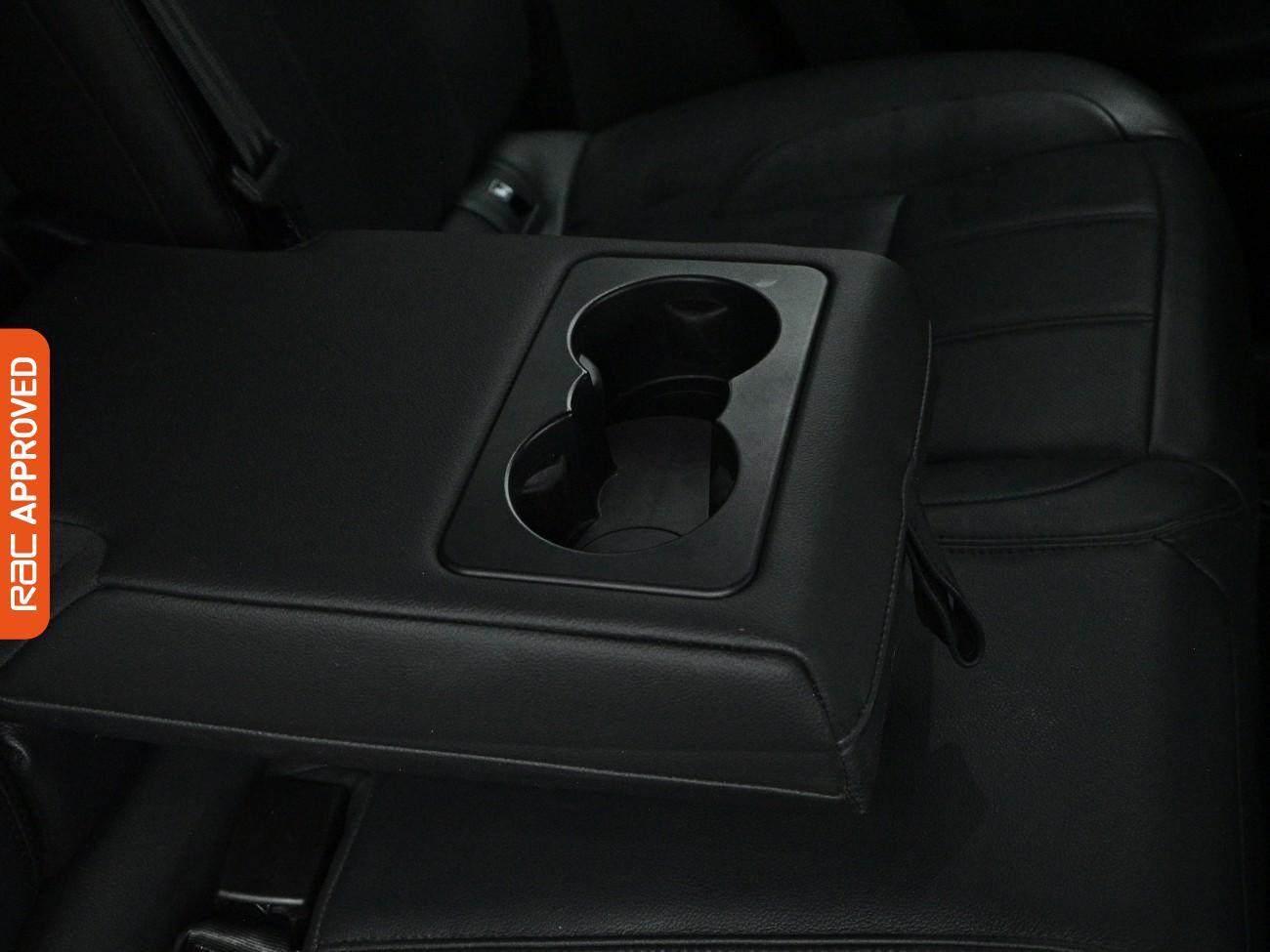 Land Rover Range Rover Evoque view 25