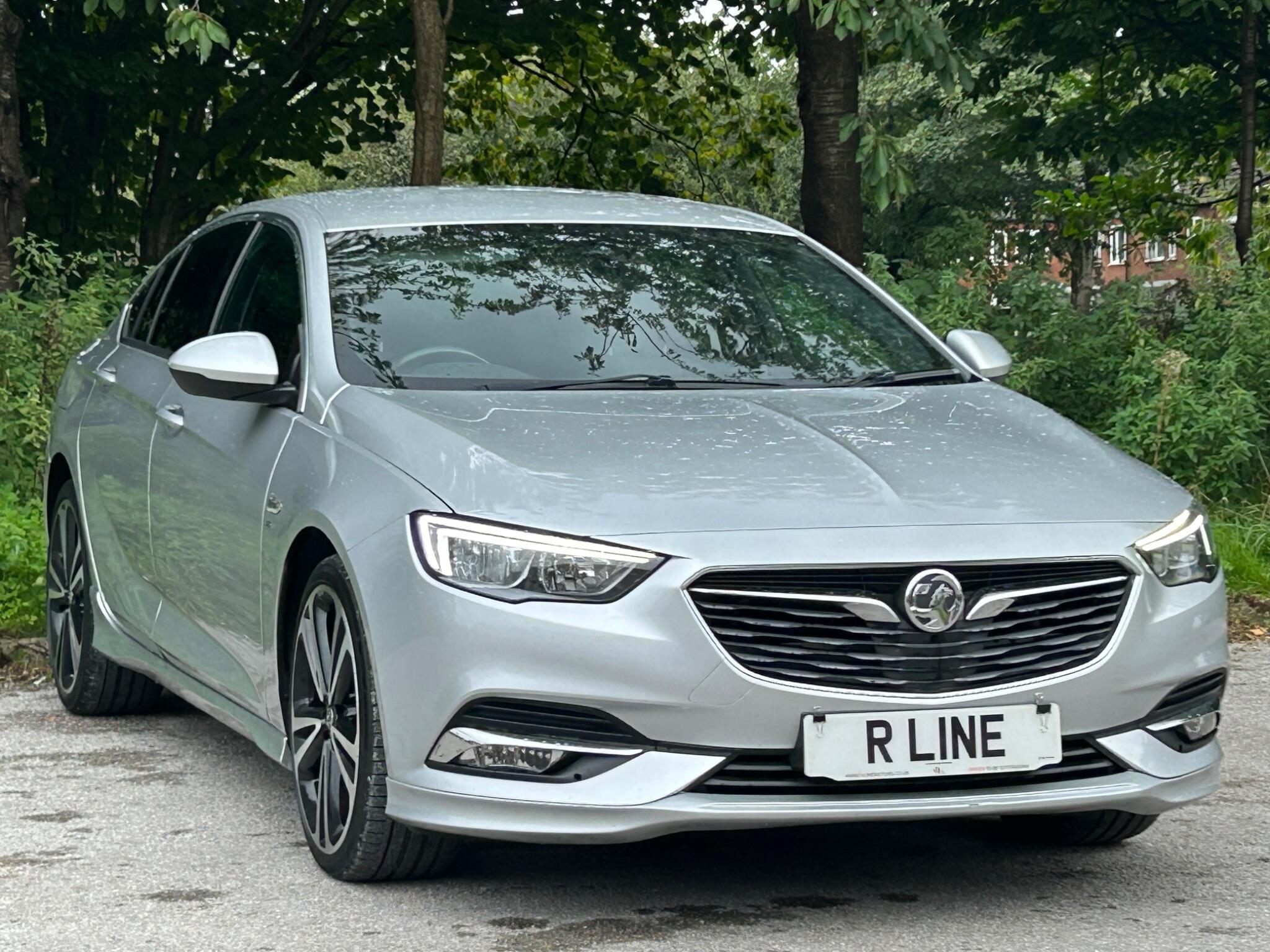 Vauxhall Insignia view 3