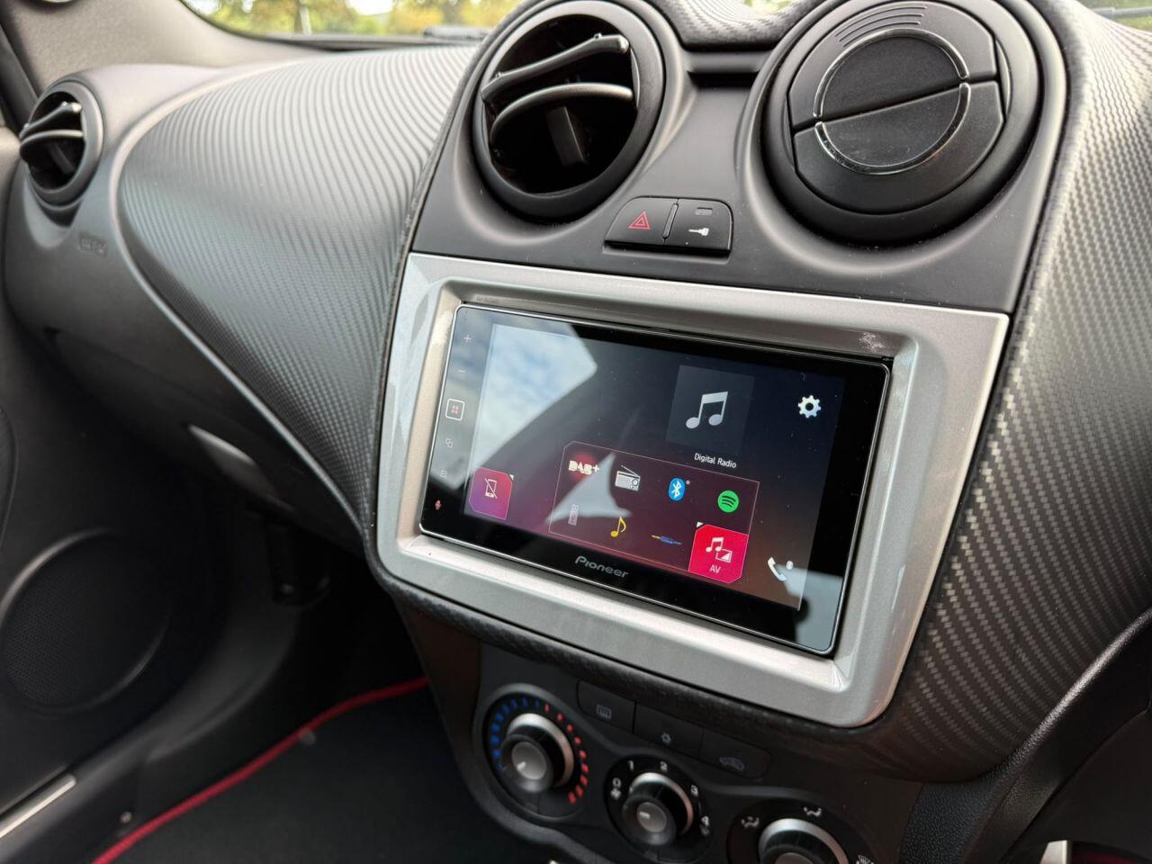 Alfa Romeo Mito view 35