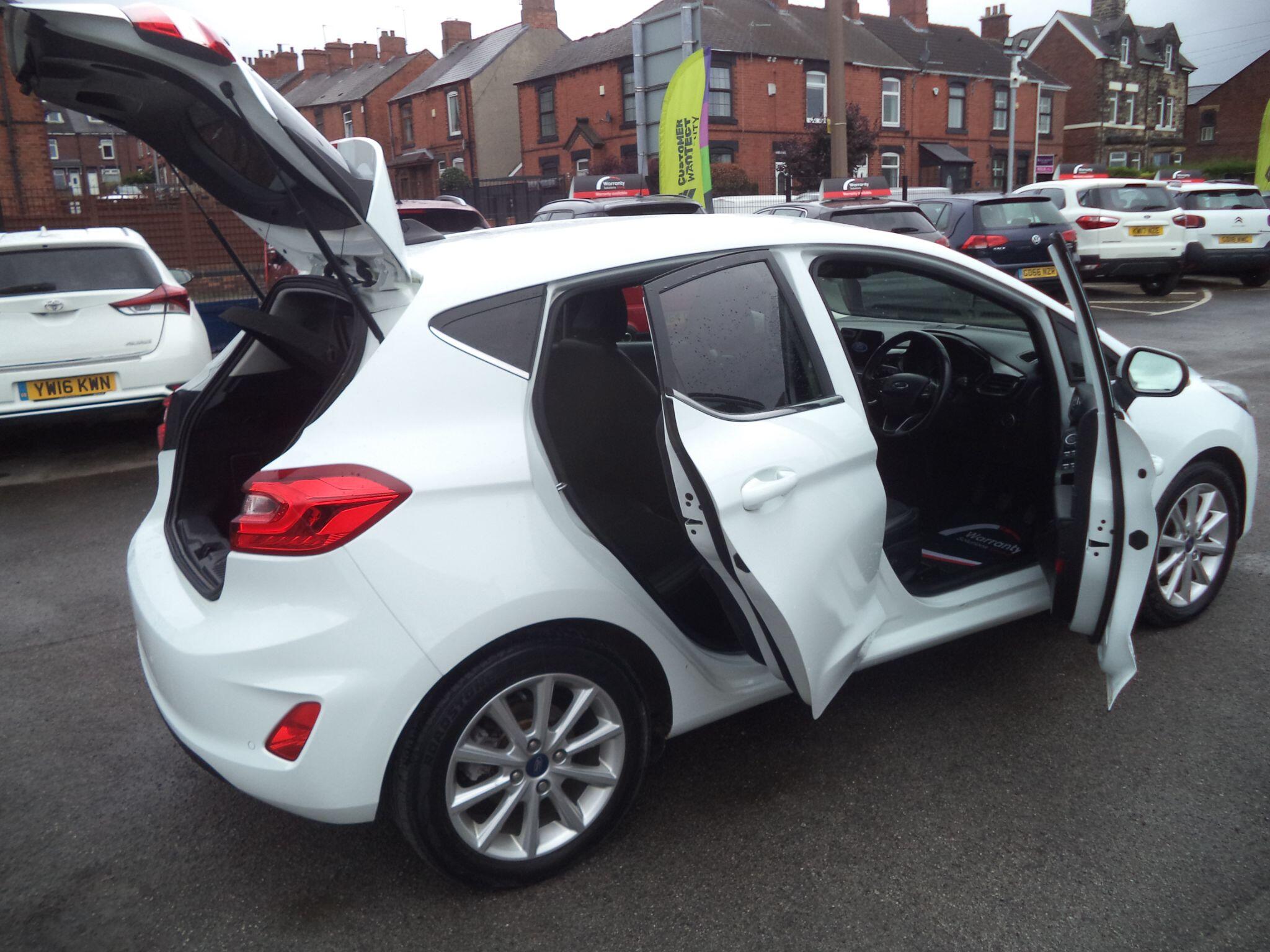 Ford Fiesta view 19