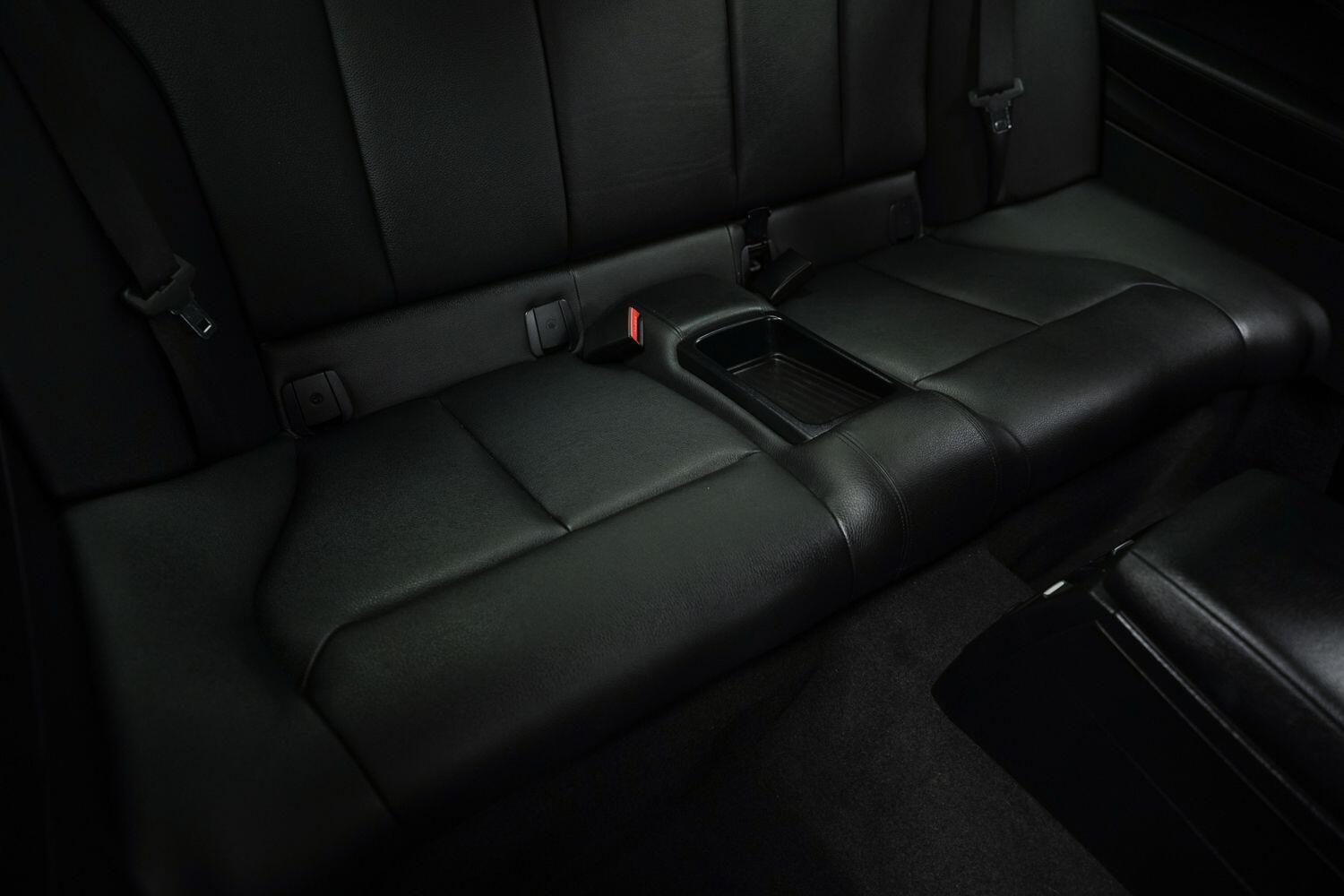 BMW 2 Series view 14