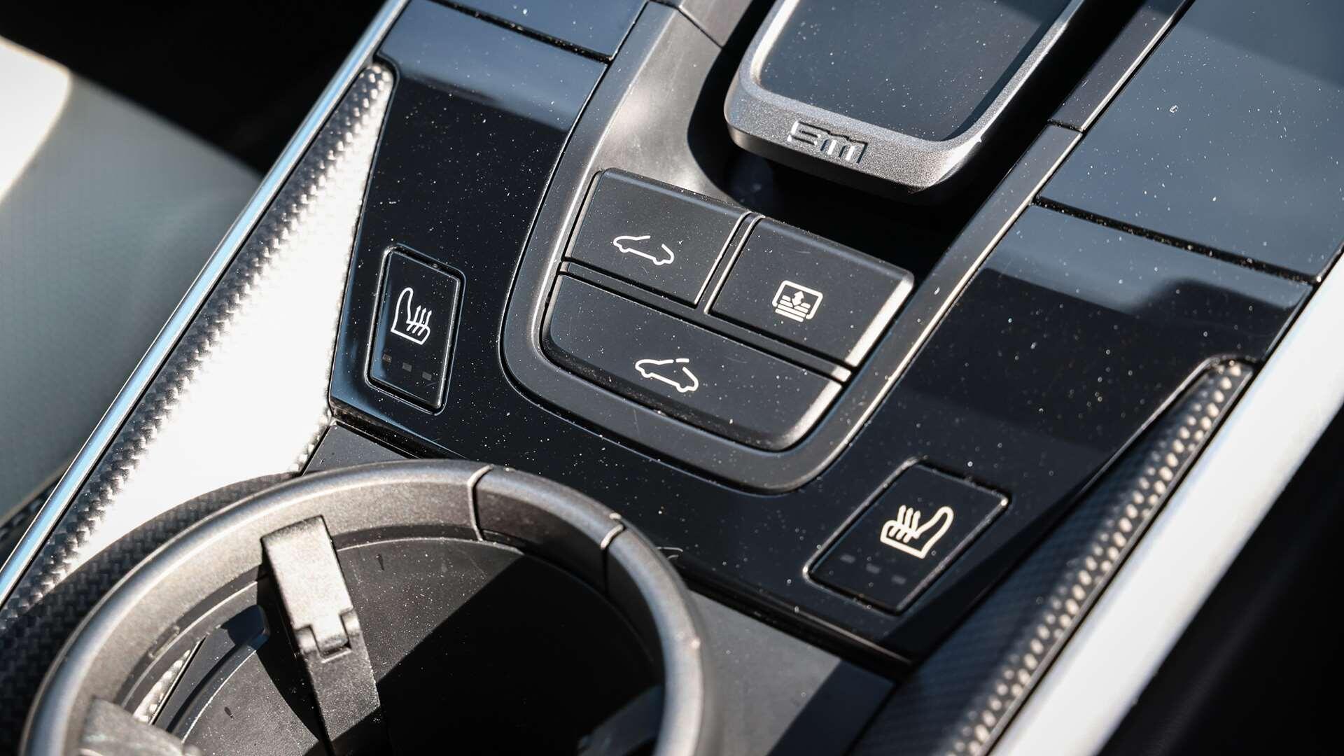 Porsche 911 view 24