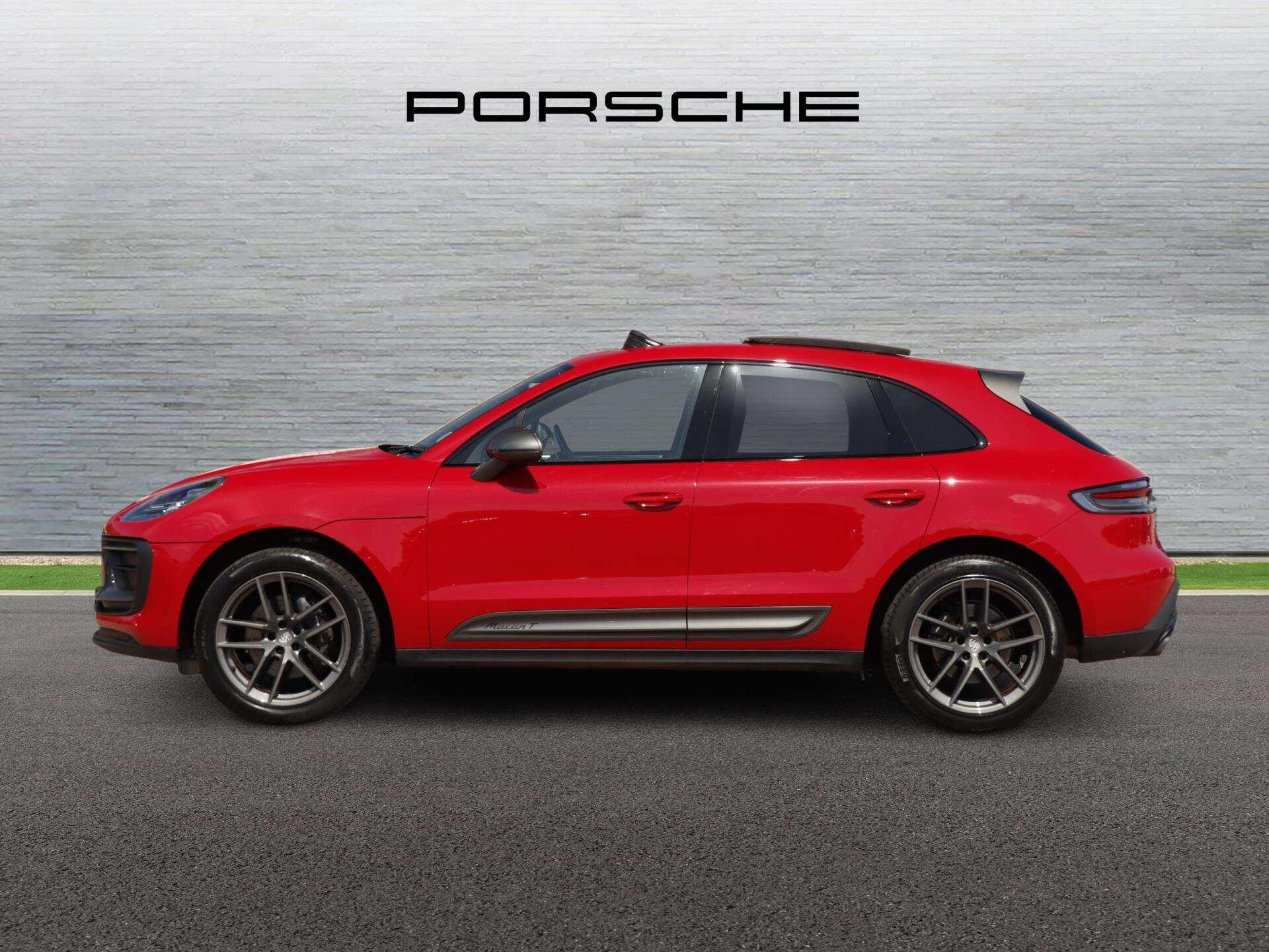Porsche Macan view 6