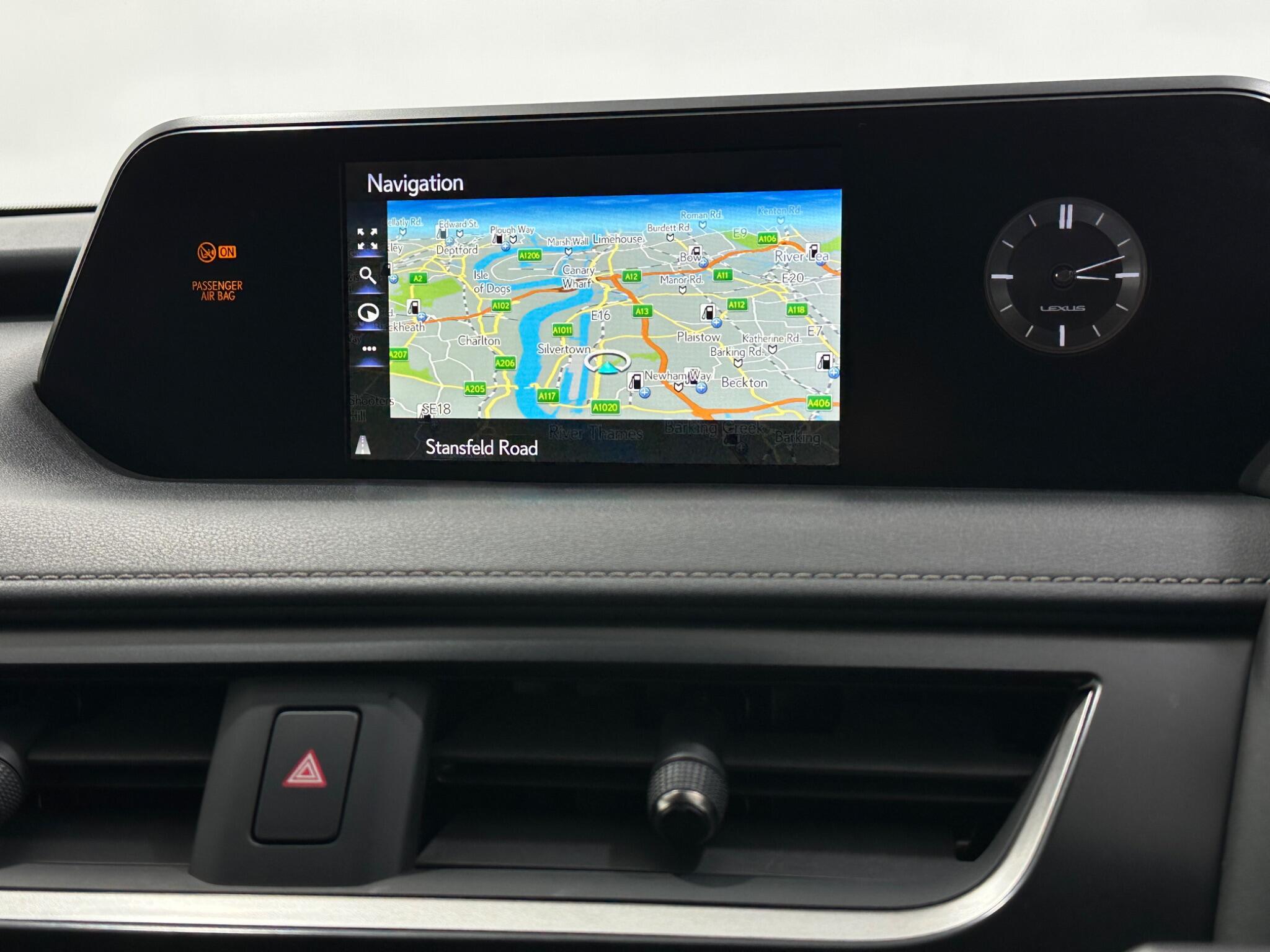 Lexus UX view 23