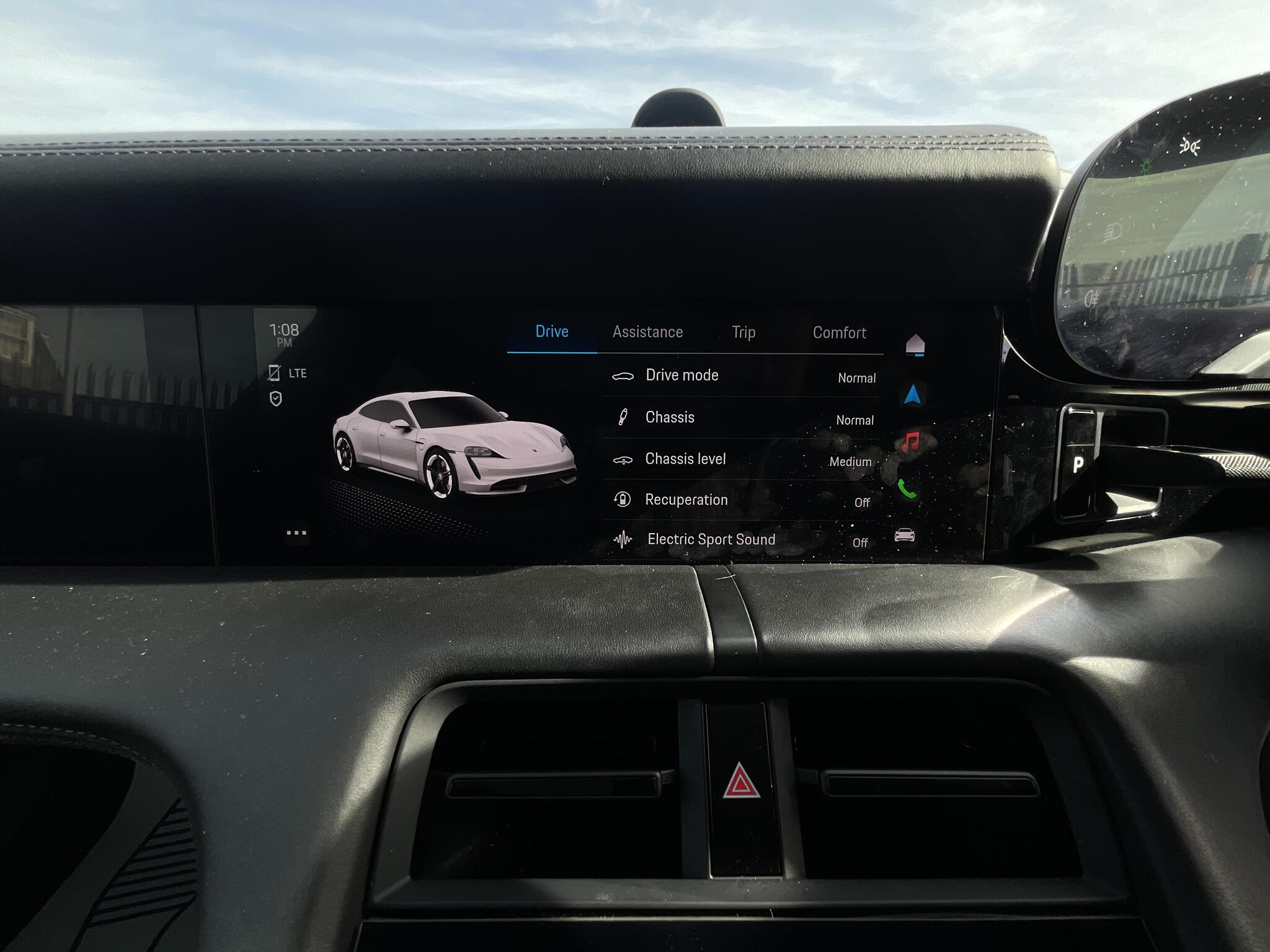 Porsche Taycan view 29