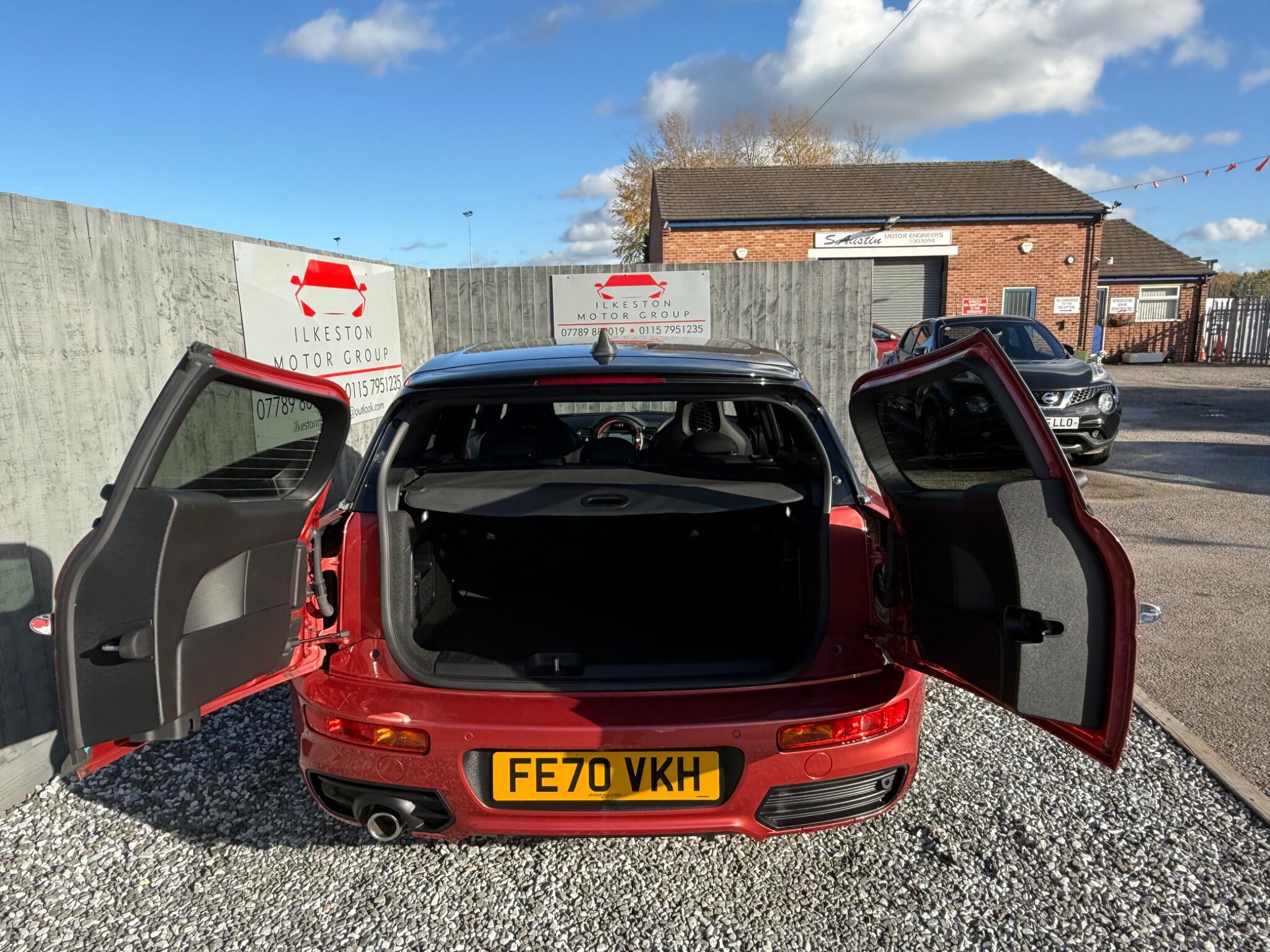 2020 MINI Clubman 1.5 Cooper Sport Euro 6 (s/s) 6dr • 32,400 miles image 18