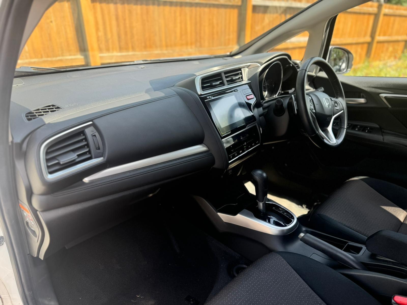 Honda Jazz view 16