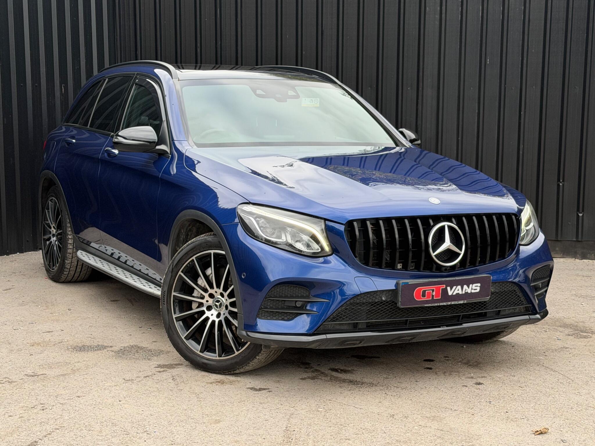 Mercedes-Benz GLC view 10