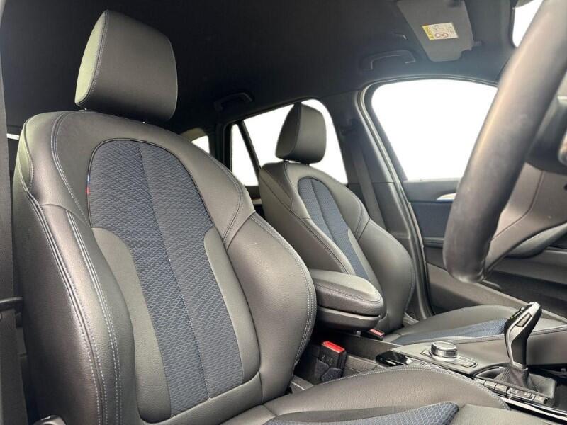 BMW X1 view 11