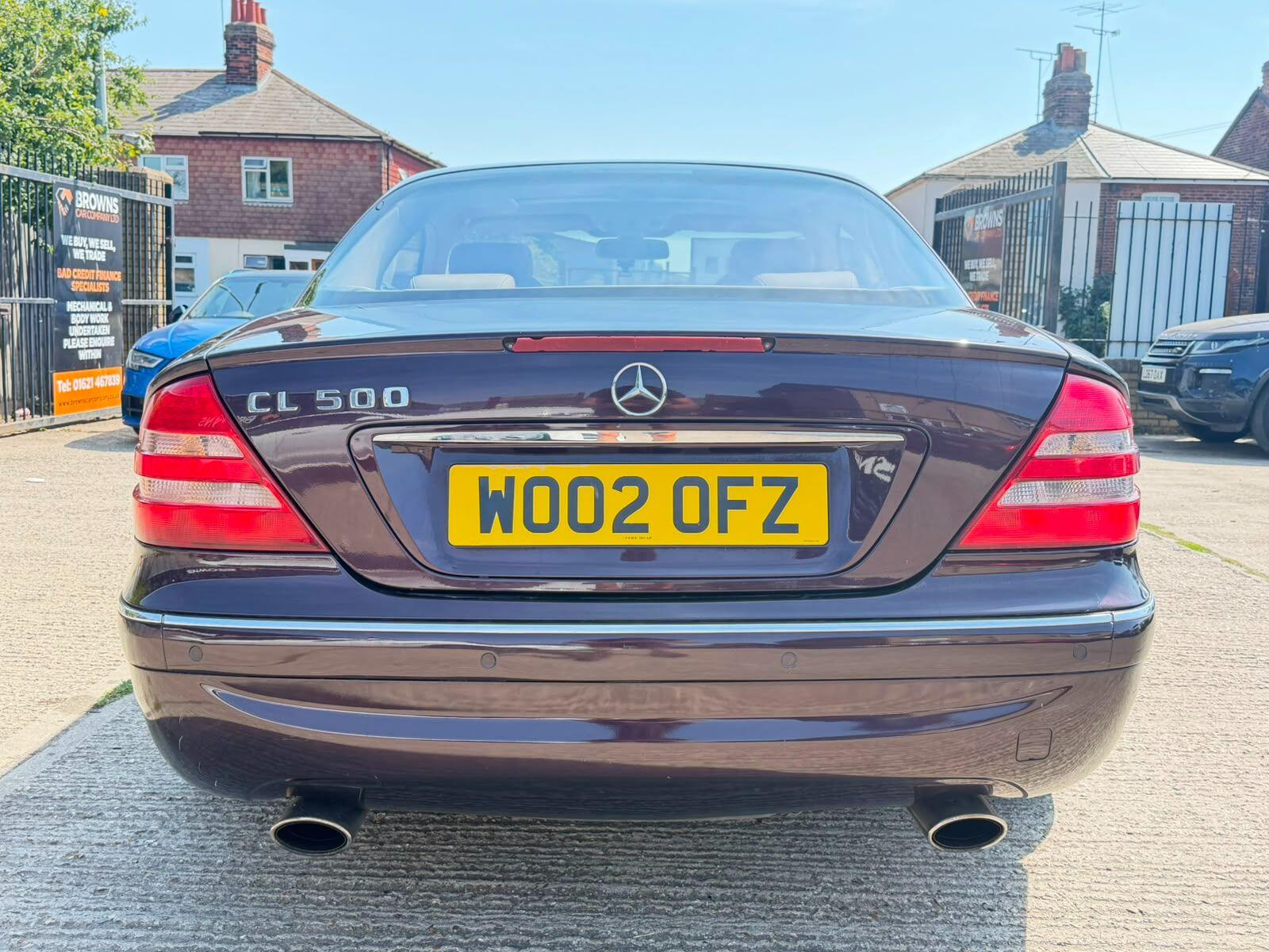 Mercedes-Benz CL view 4