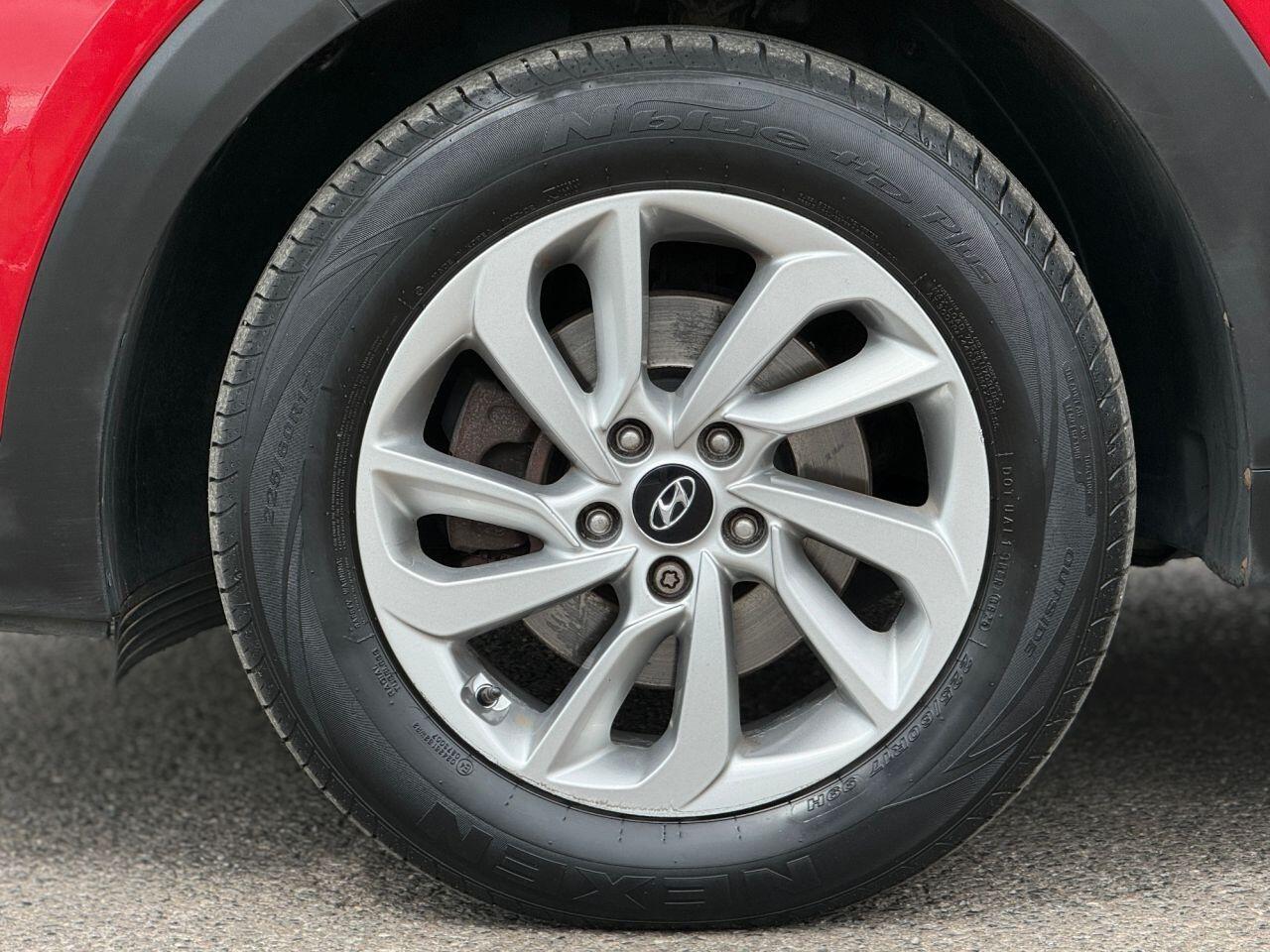 Hyundai Tucson view 43