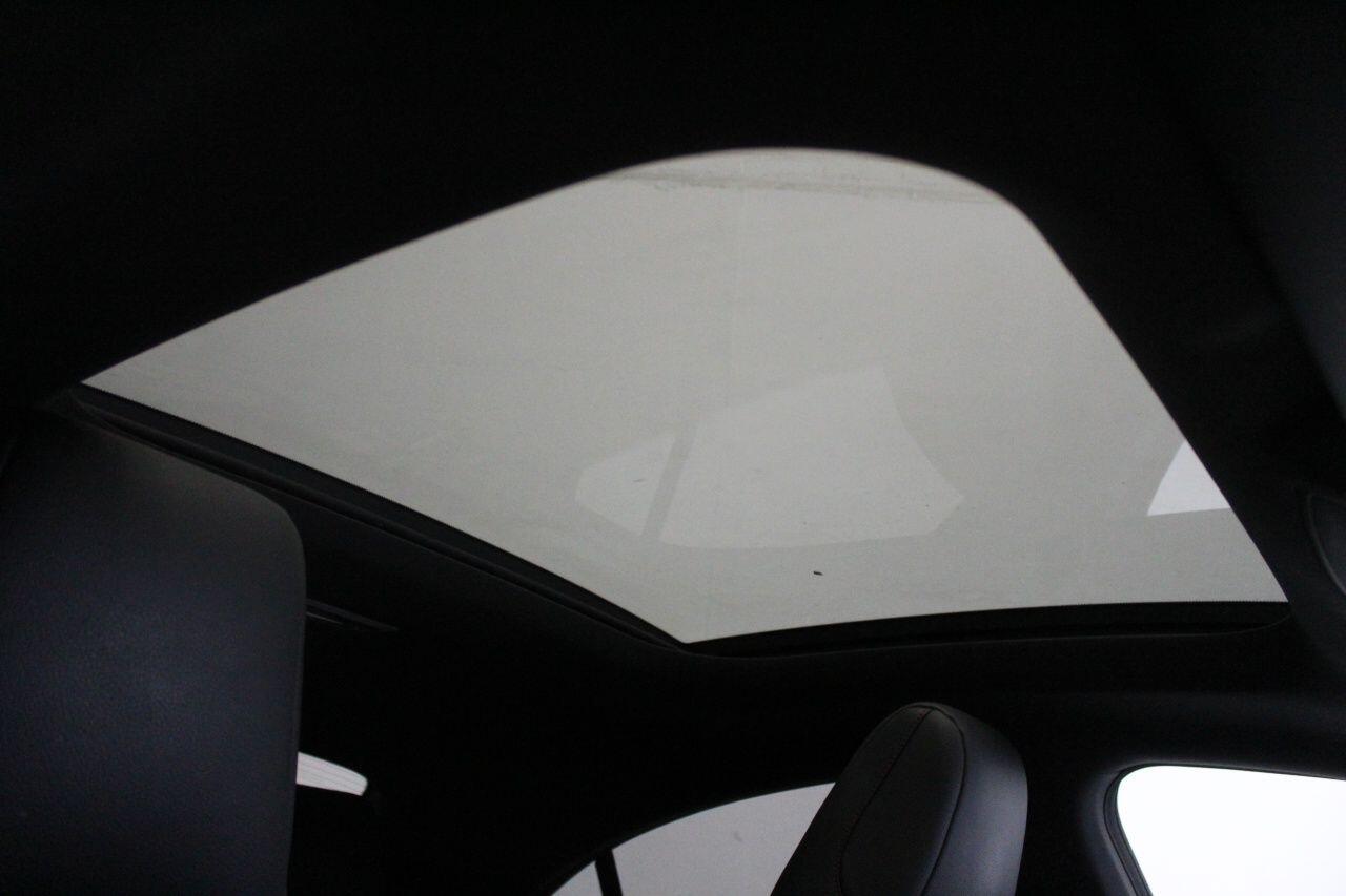 Mercedes-Benz Cla view 30