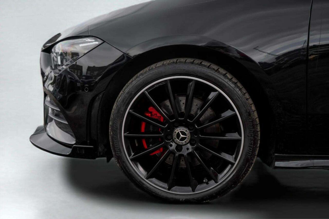 Mercedes-Benz Cla view 9