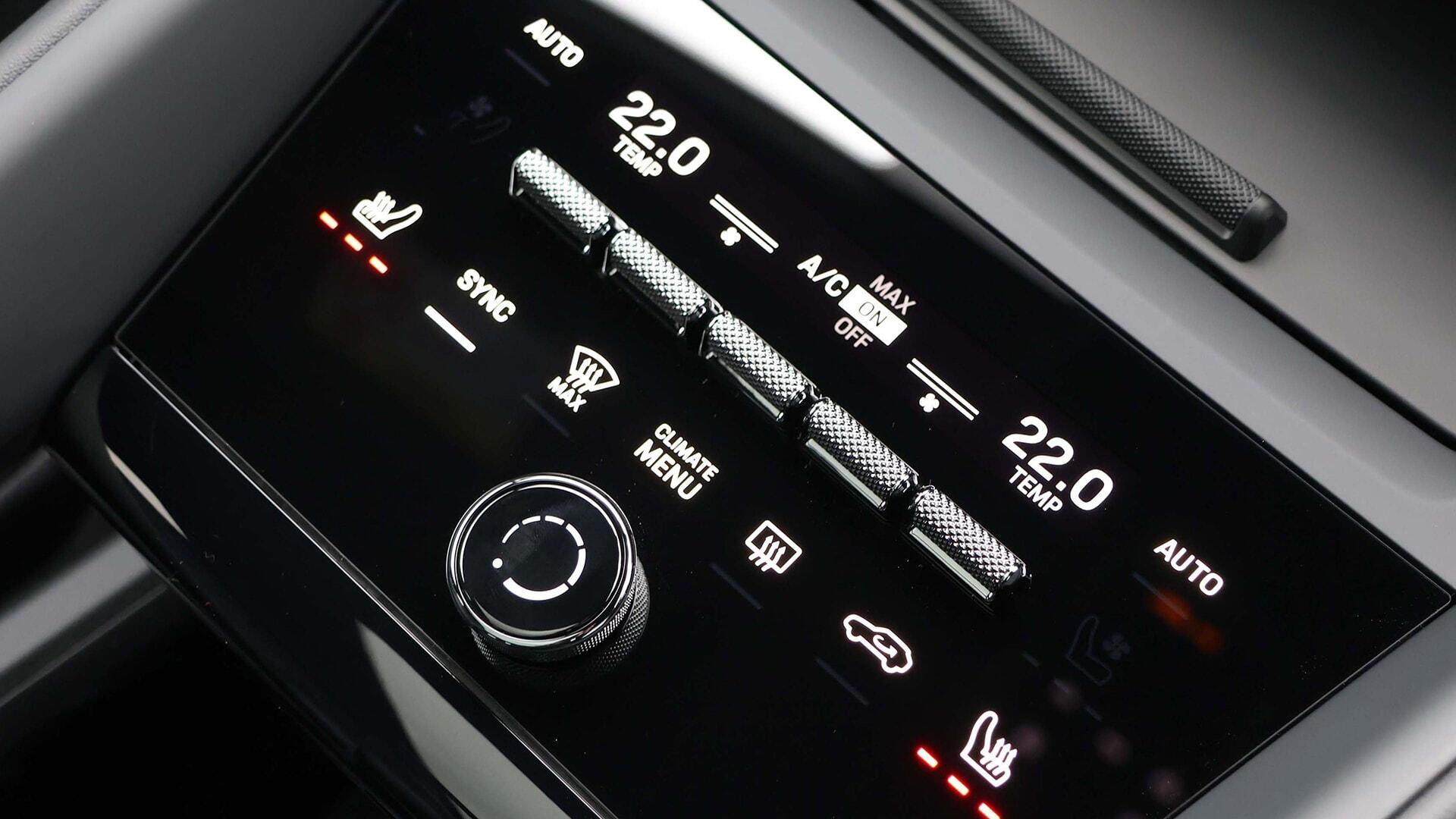 Porsche Macan view 15