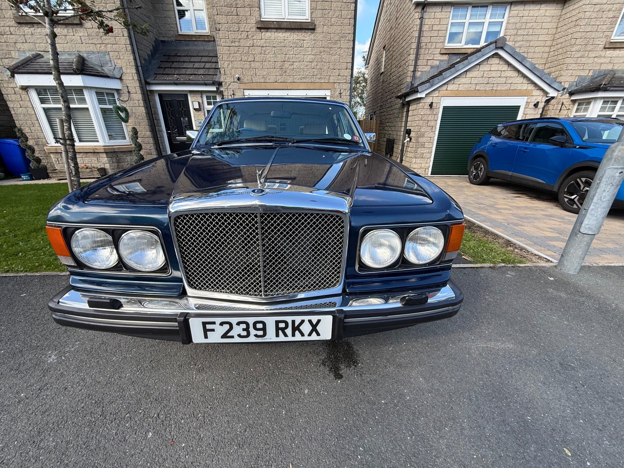 Bentley Eight