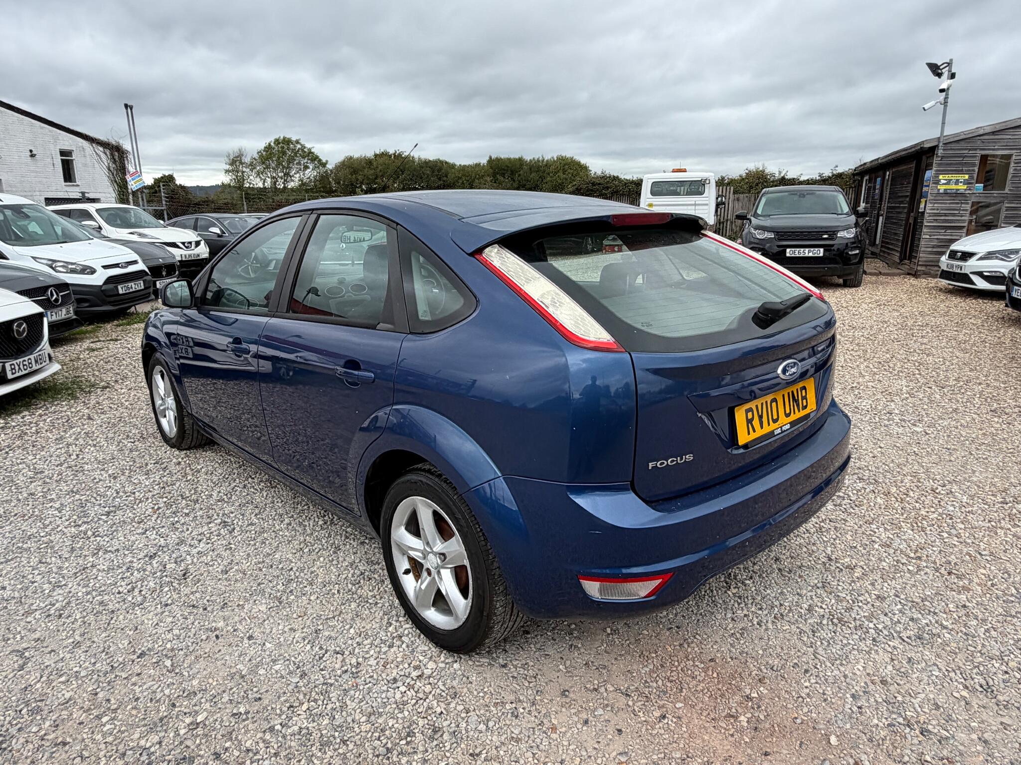 Ford Focus view 7