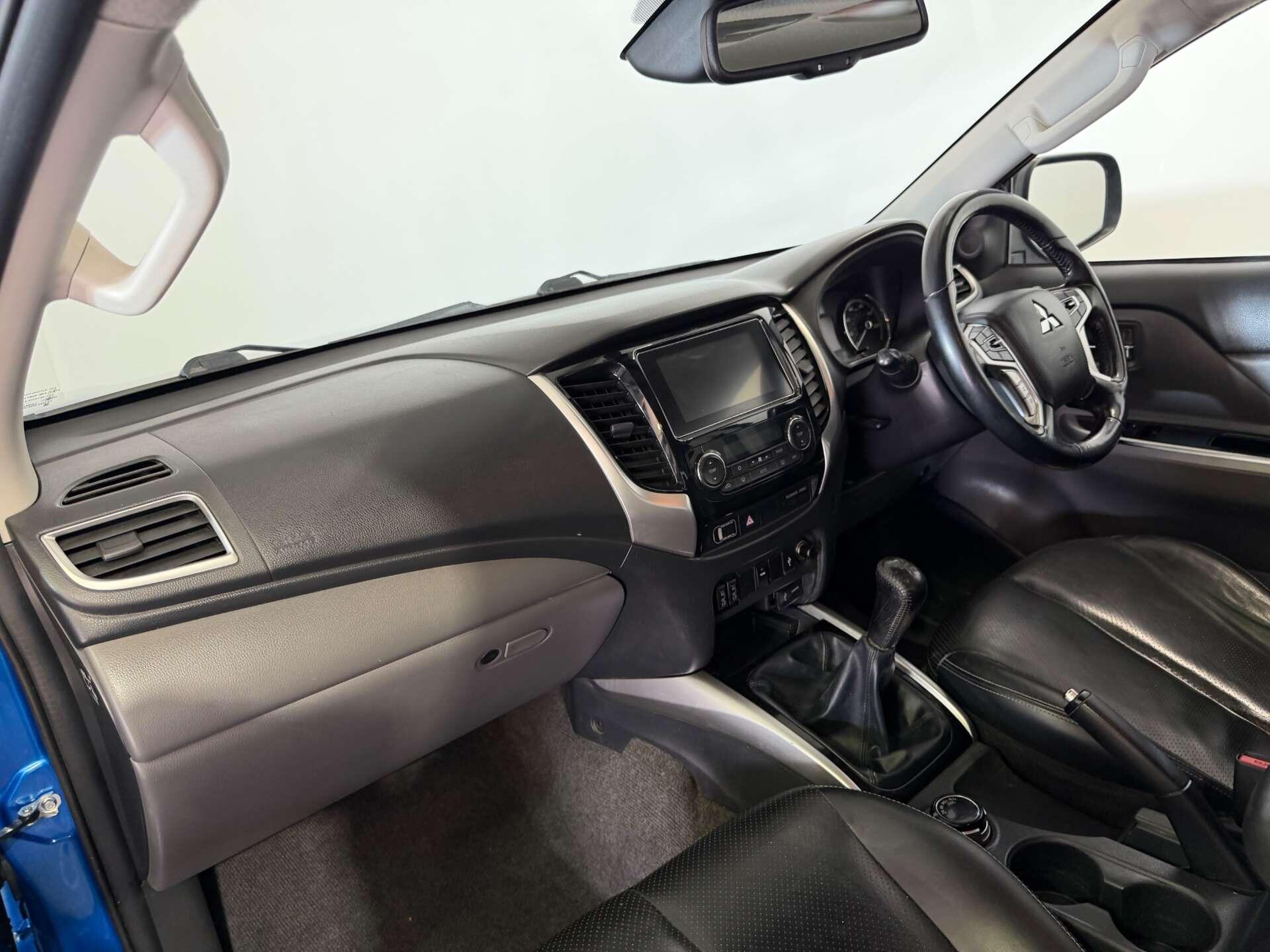Mitsubishi L200 view 60