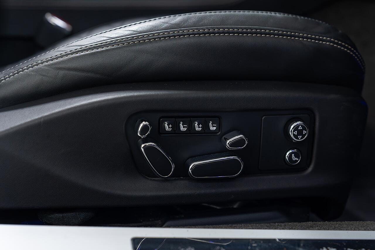 Bentley Continental view 20