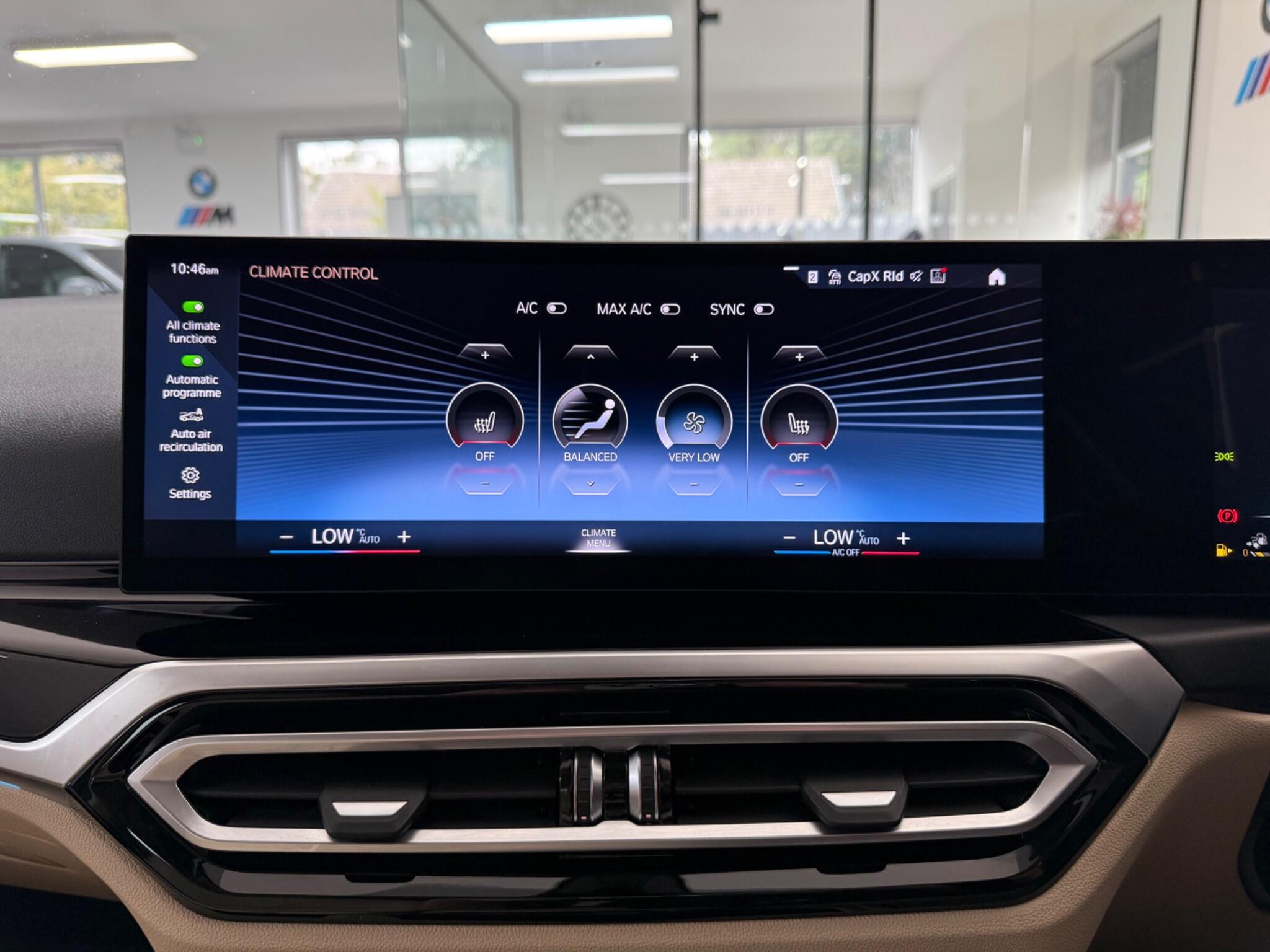 BMW 3 Series view 7
