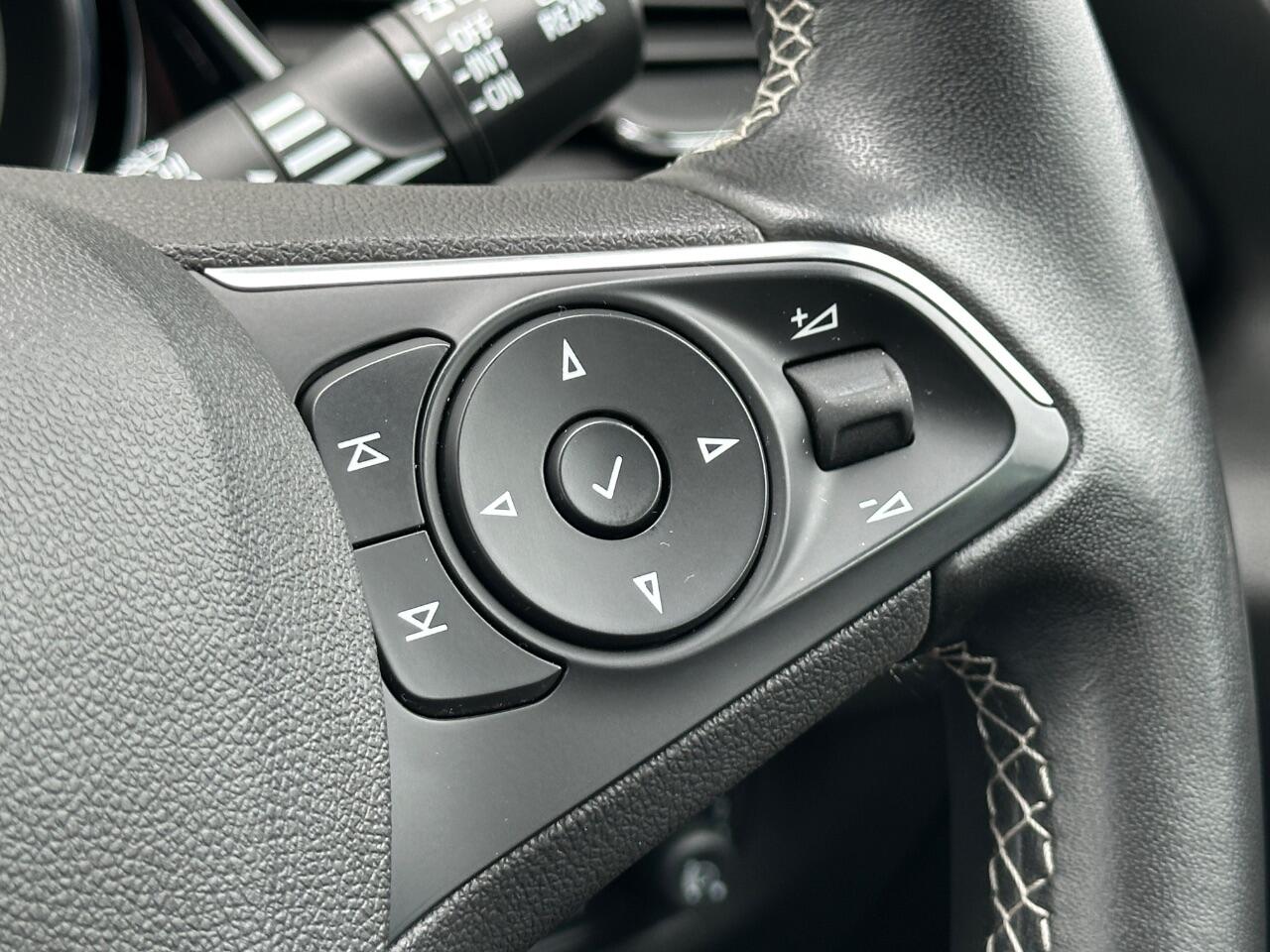 Vauxhall Insignia view 20