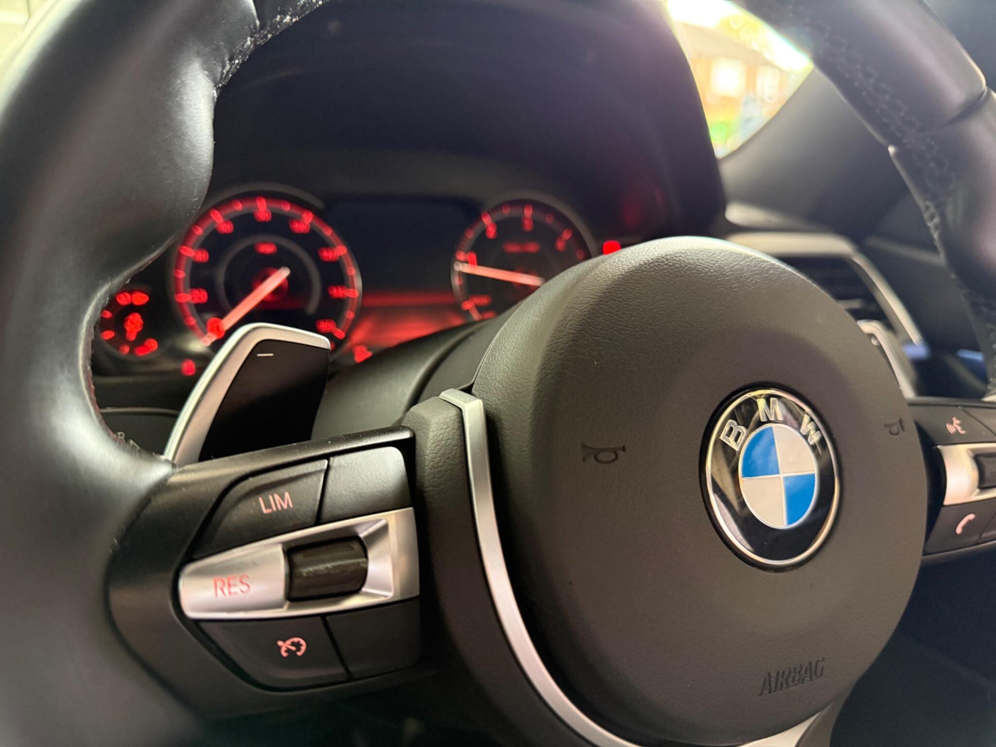 BMW 4 Series view 22