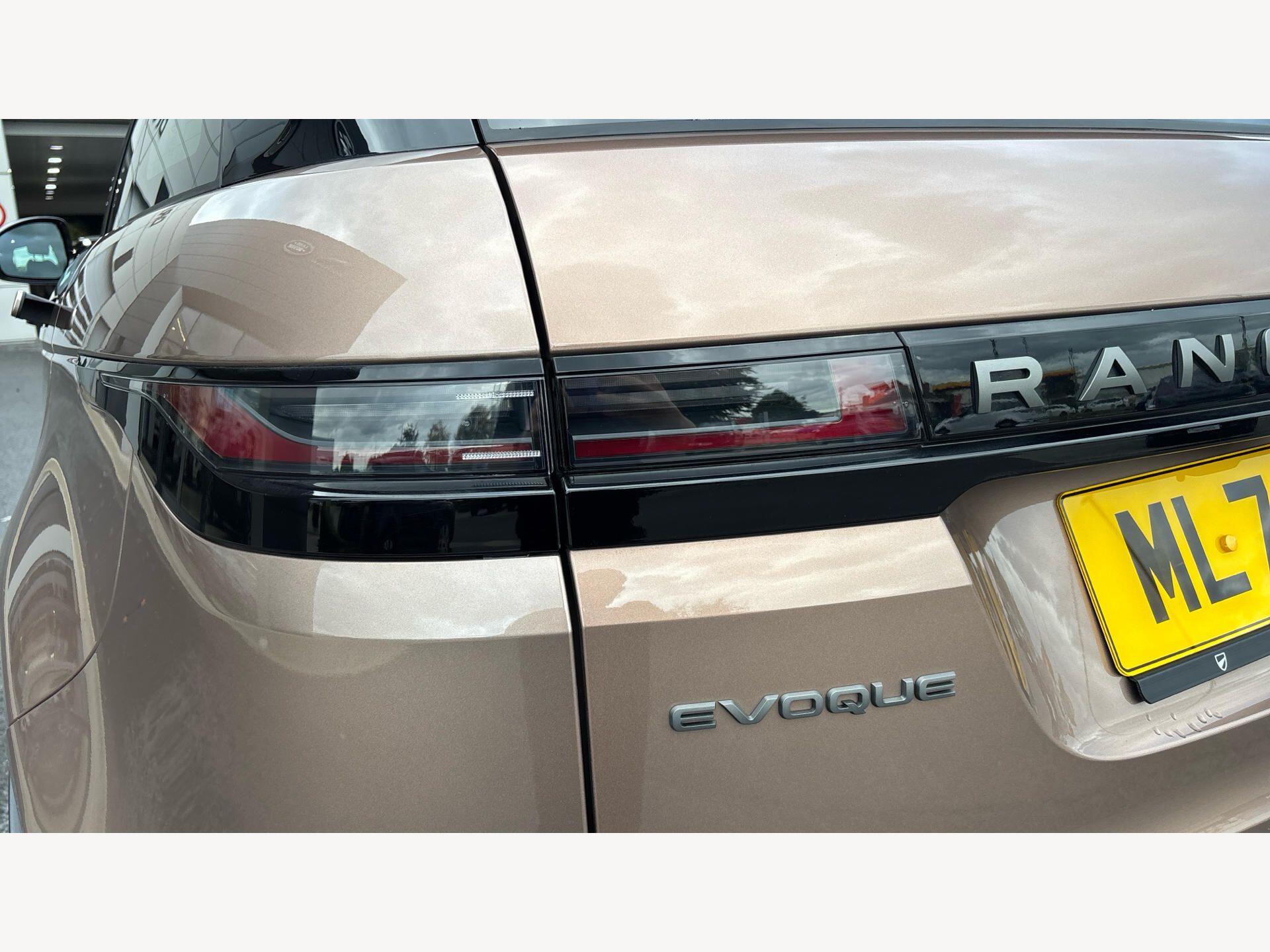 Land Rover Range Rover Evoque view 23