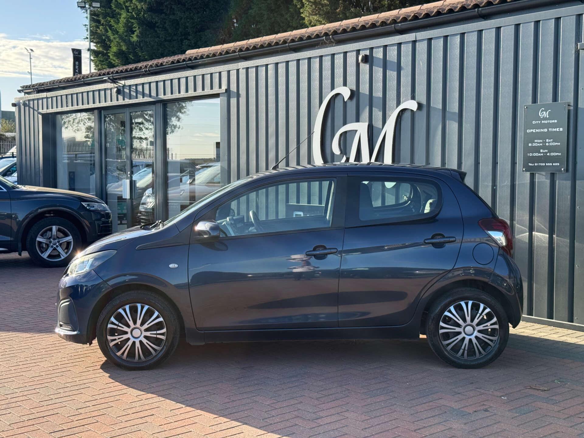 Peugeot 108 view 10