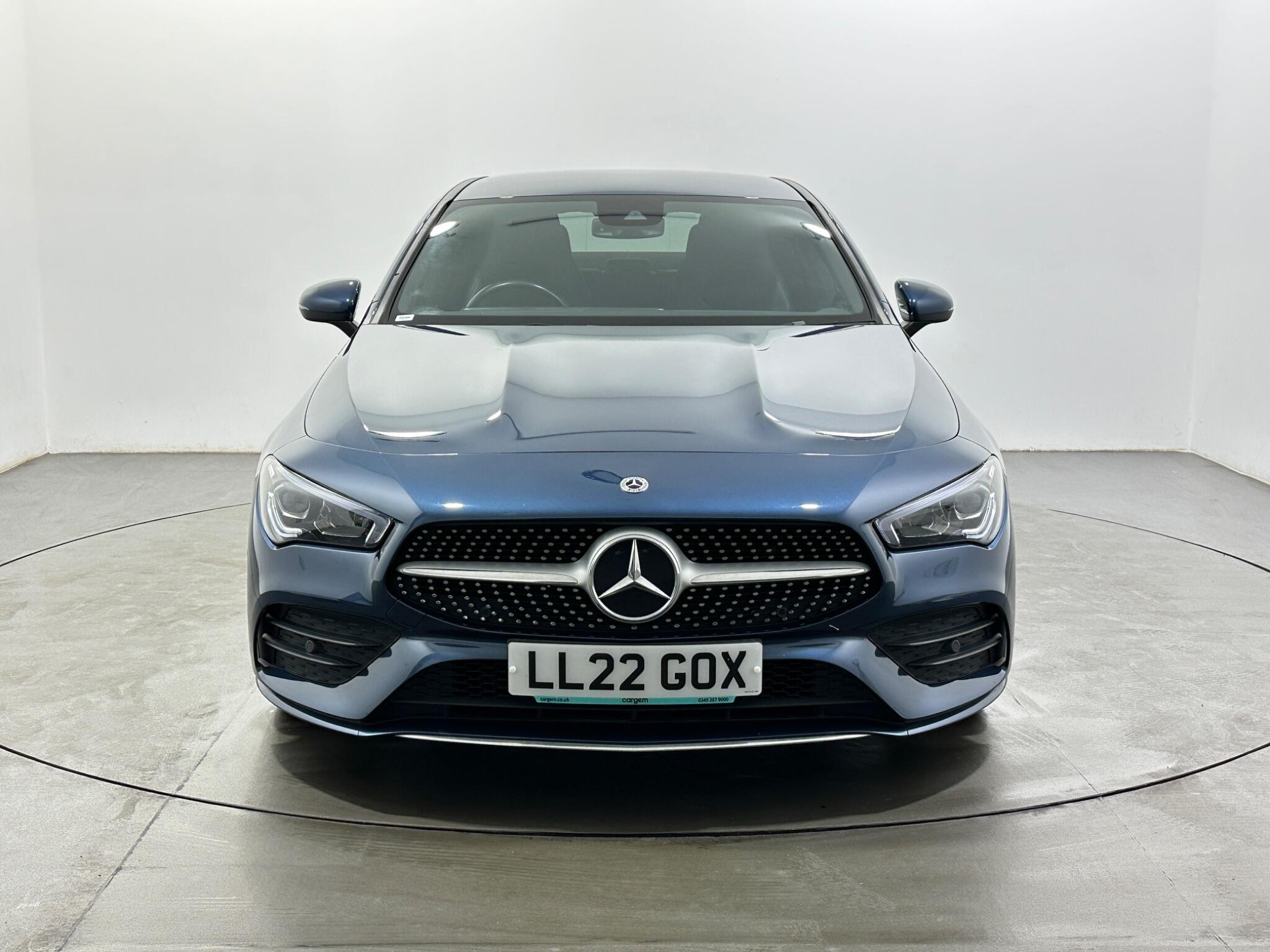 Mercedes-Benz Mercedes-Benz CLA view 3