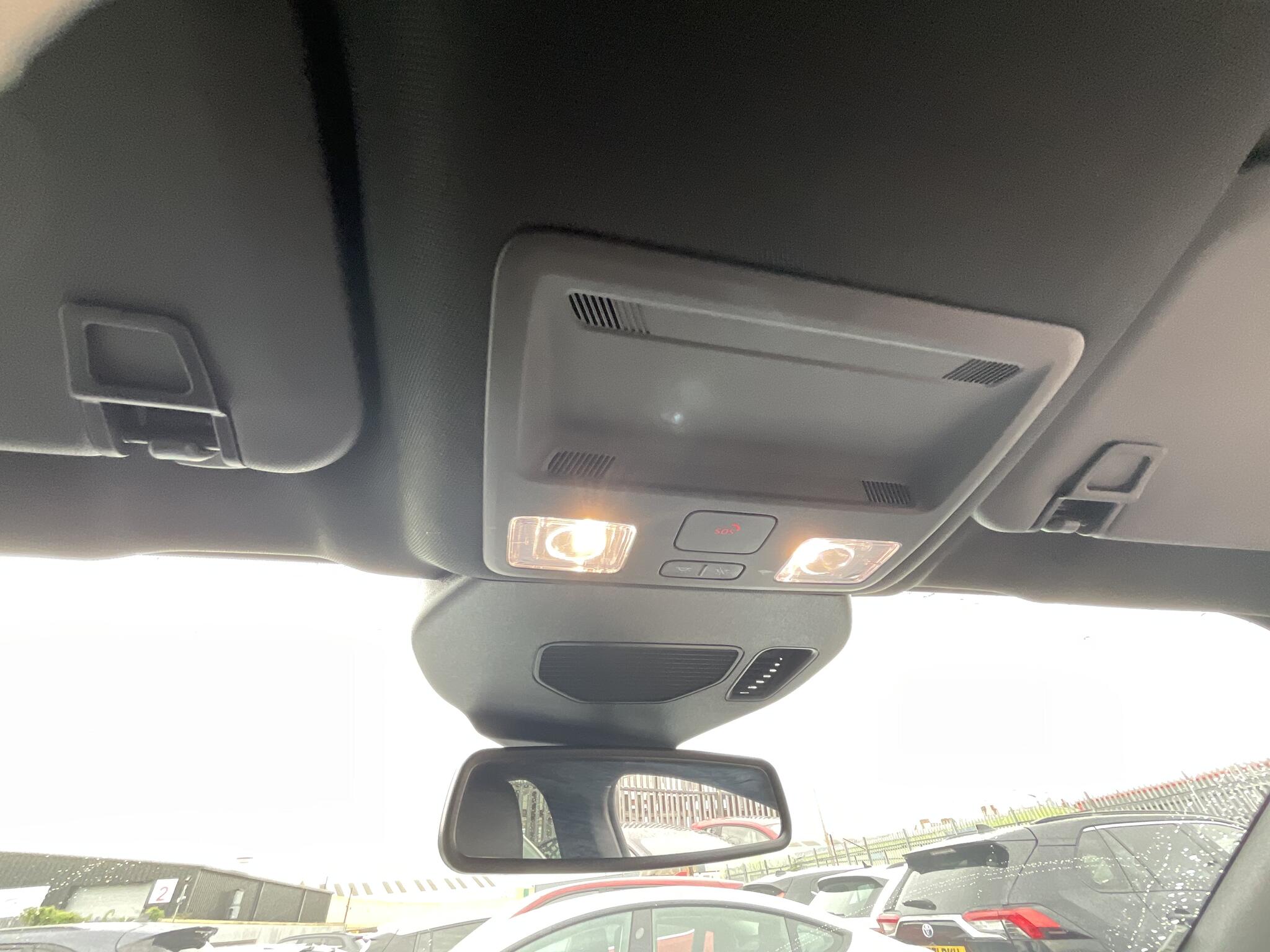 Ford Kuga view 32
