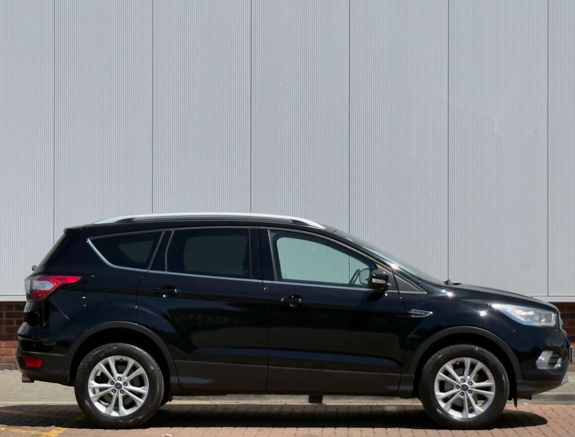 Ford Kuga view 10