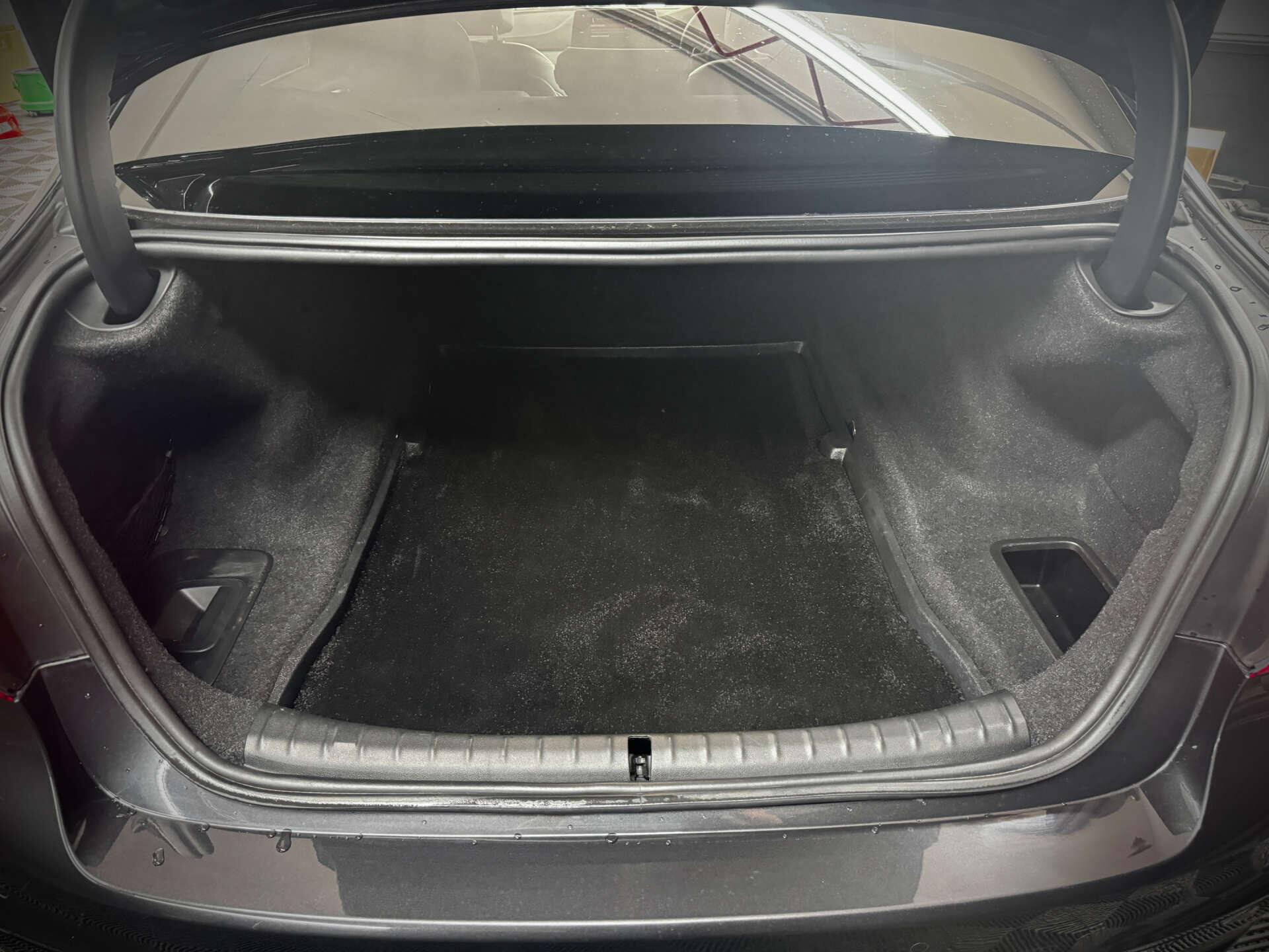 BMW 5 Series view 68