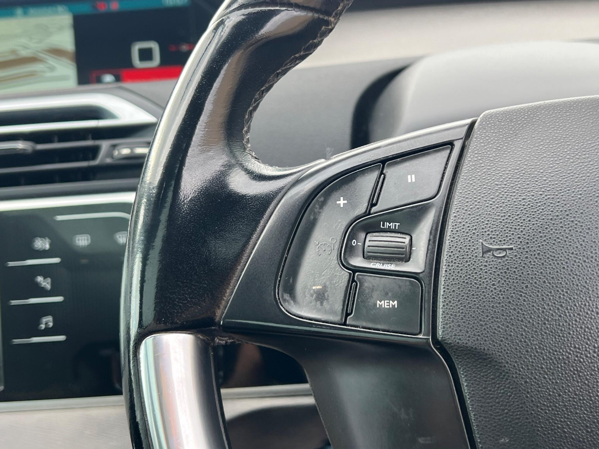 Citroen Grand C4 Picasso view 59