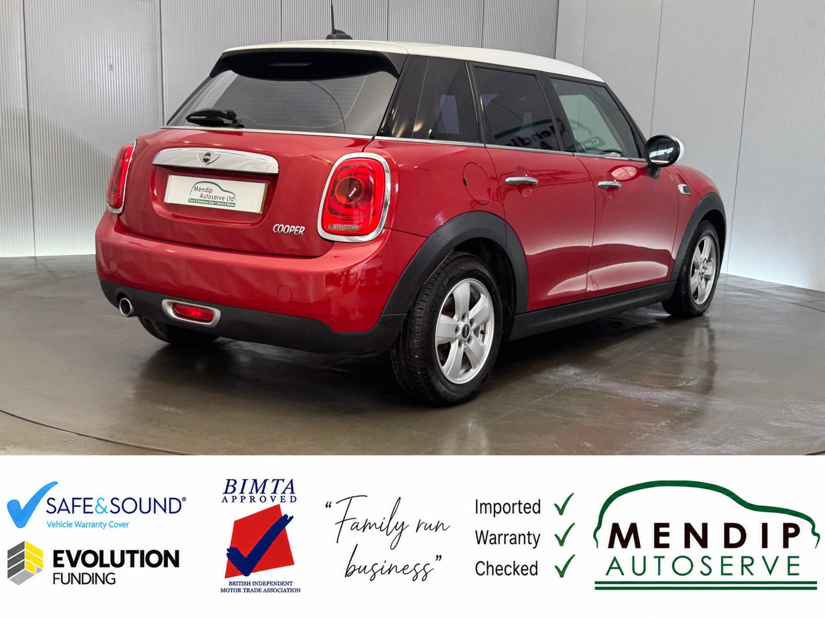 Mini Cooper view 27