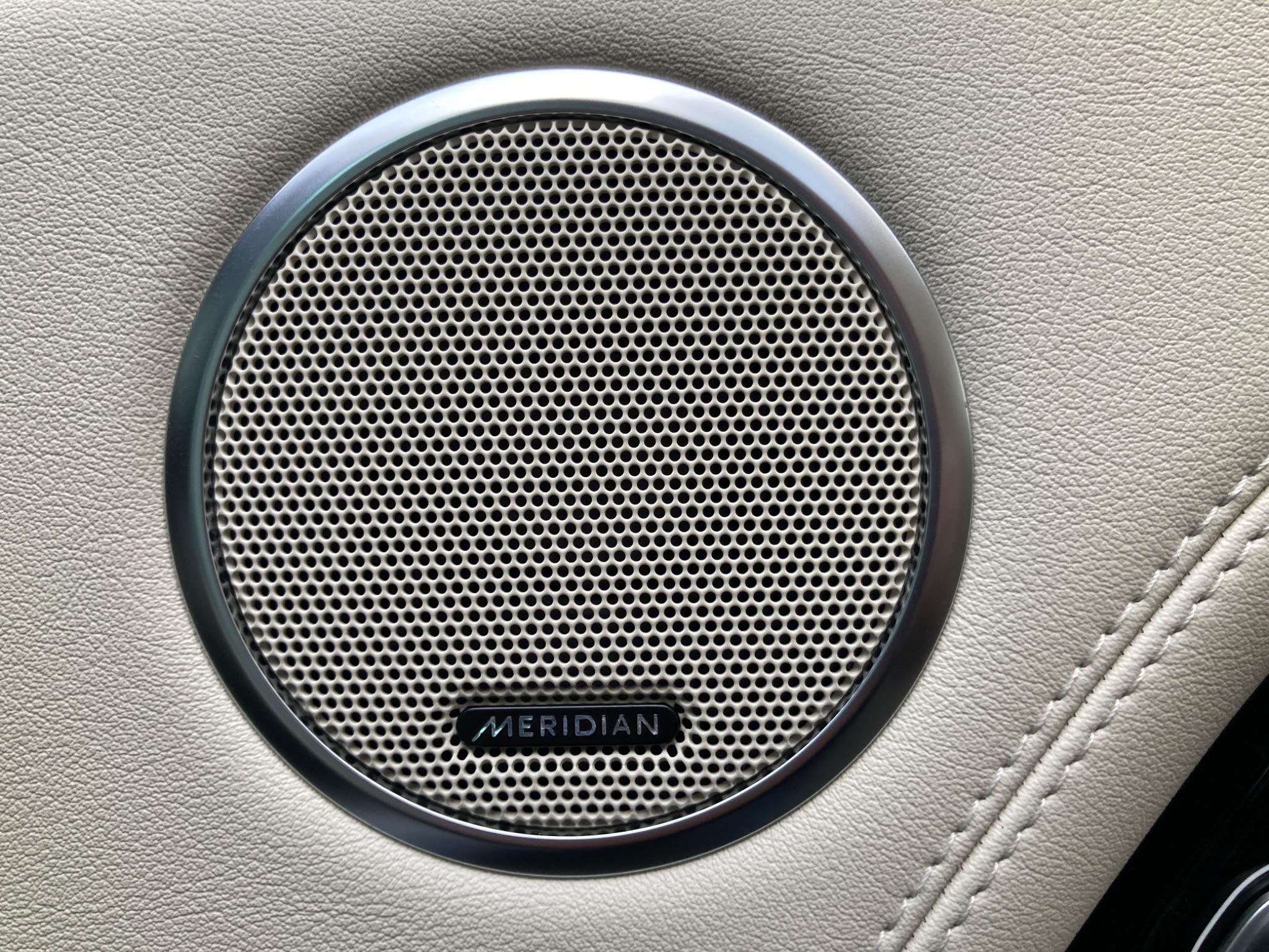 Land Rover Range Rover view 51