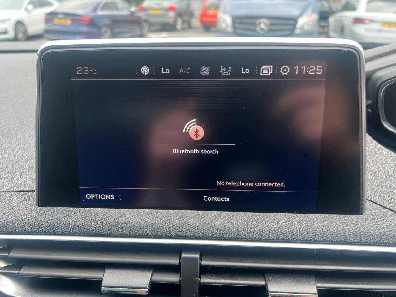Peugeot 3008 view 21